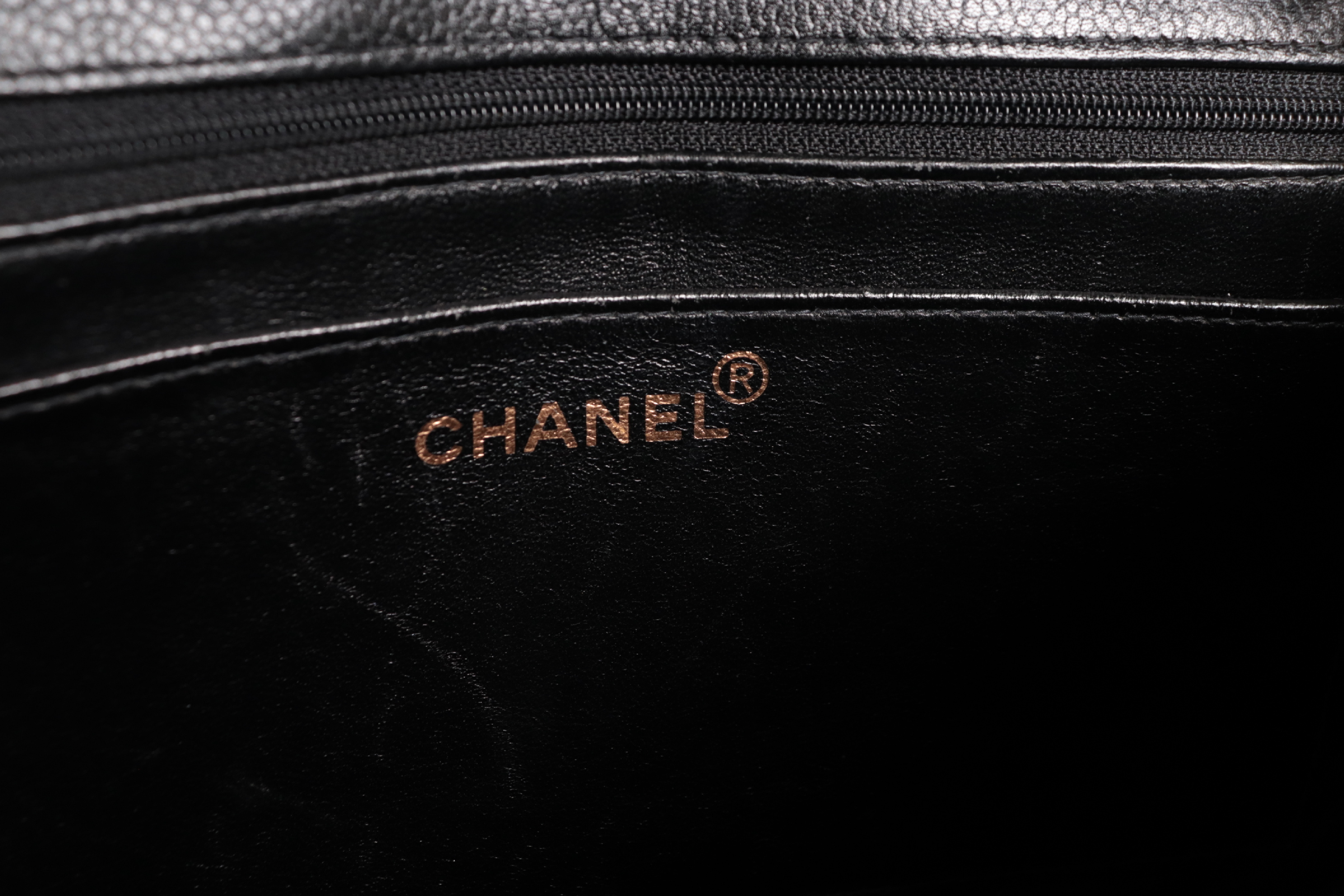 Diana 25 Caviar Leather Shoulder Bag (Serial No. 5) — view 8