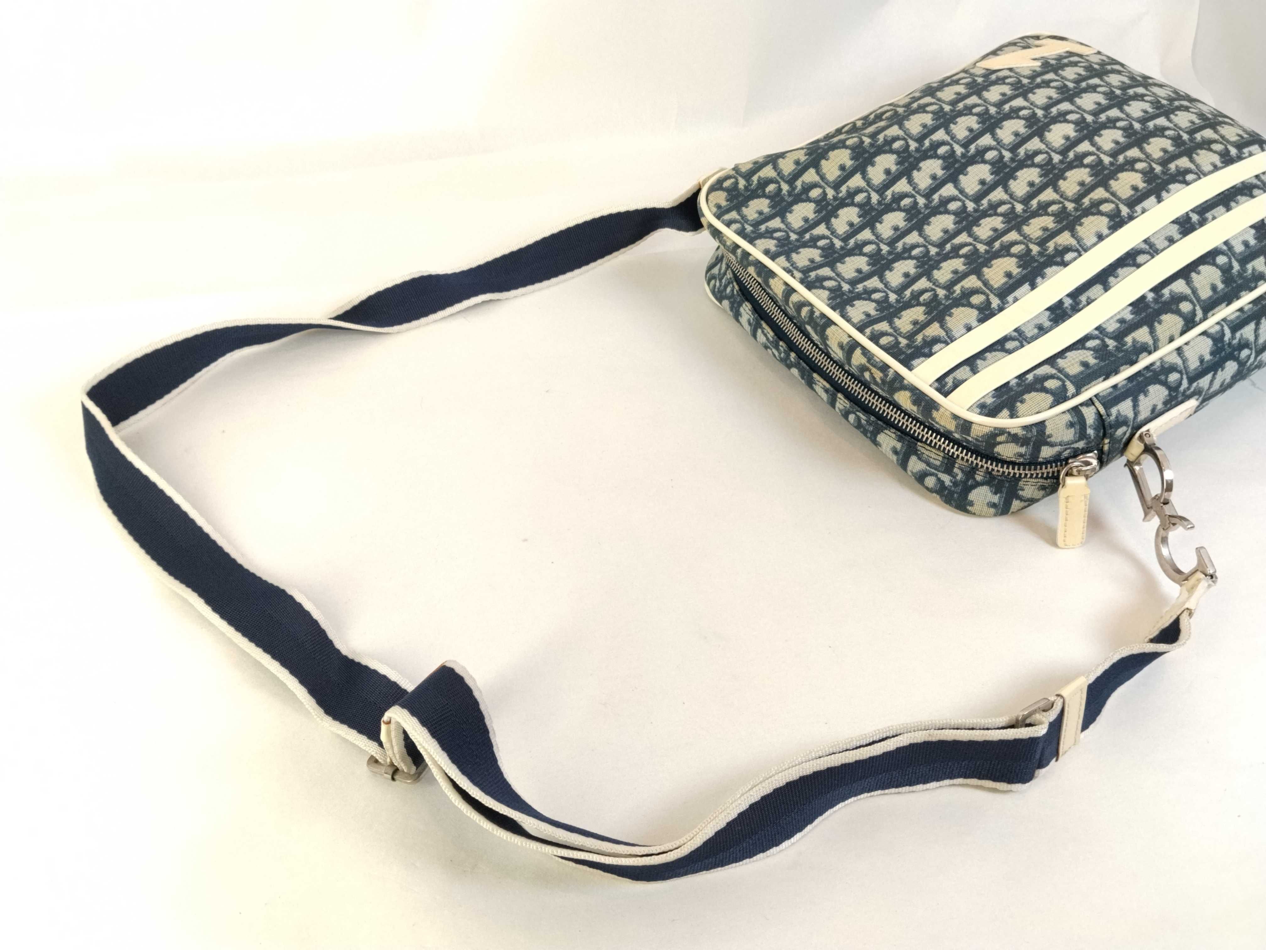 Trotter Shoulder Bag — view 3