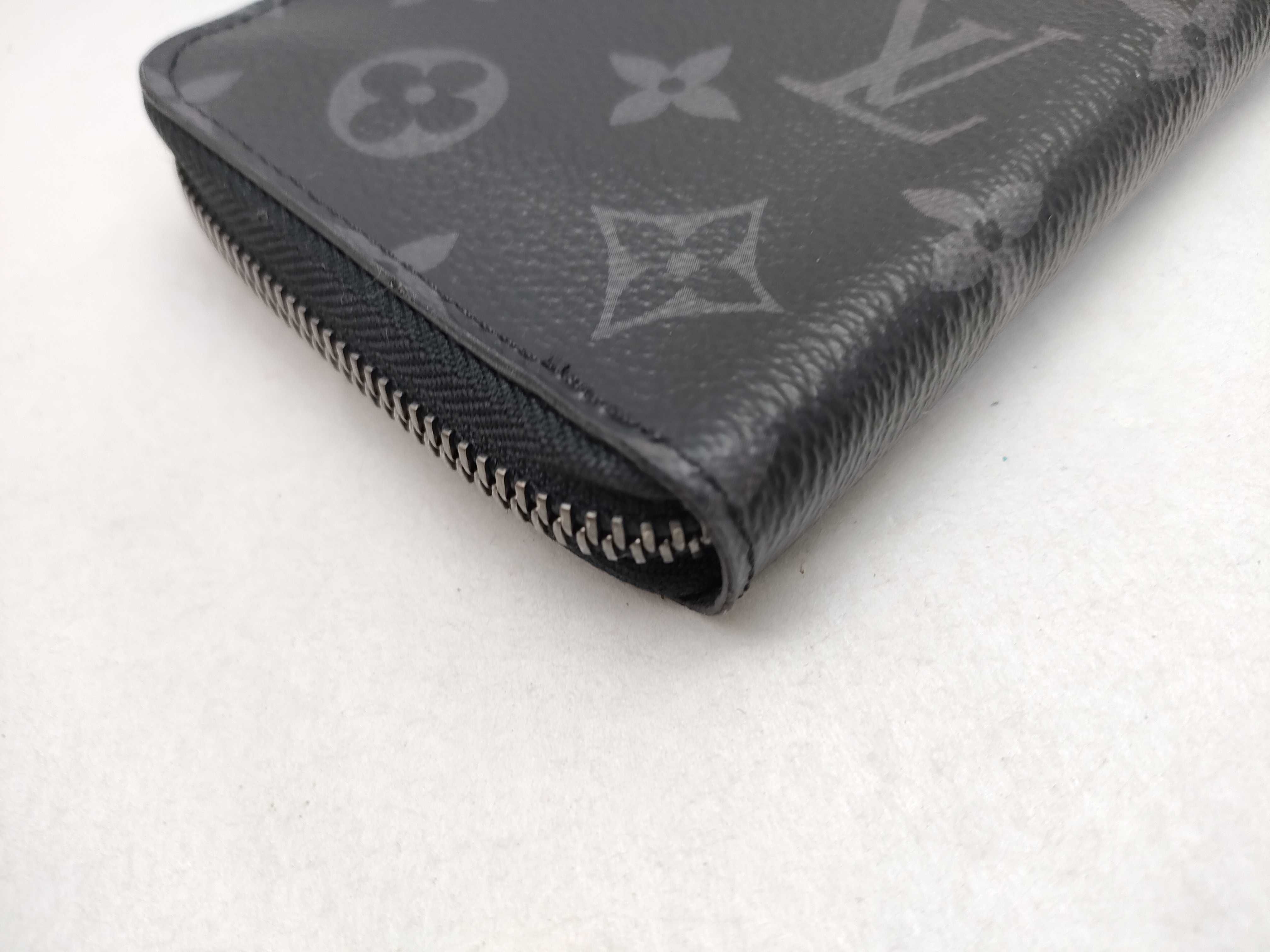 Monogram Eclipse Round Zip Long Wallet — view 3
