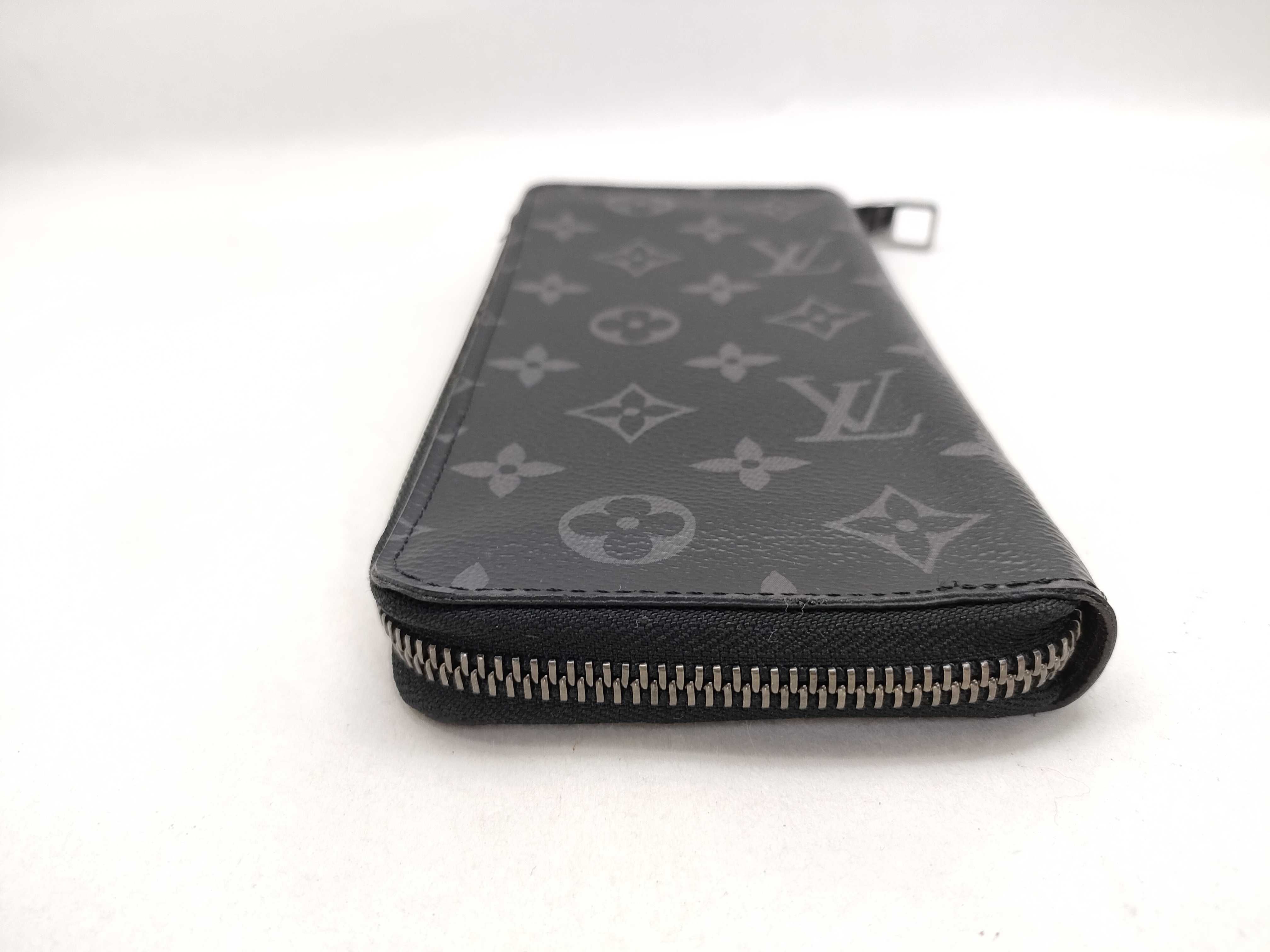 Monogram Eclipse Round Zip Long Wallet — view 4