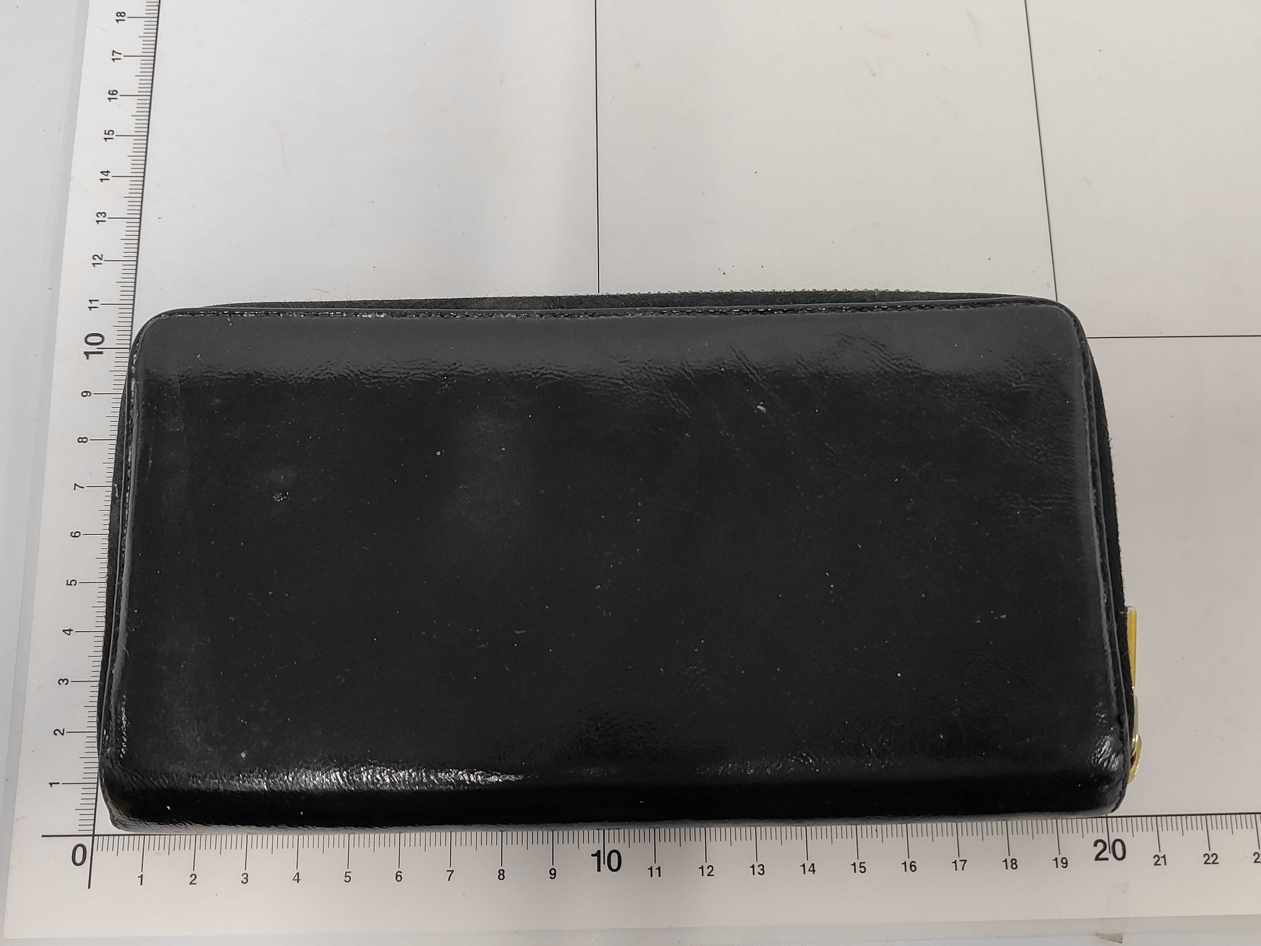 Yves_Saint-Laurent_Wallet_【IW540】 Wallet — view 2