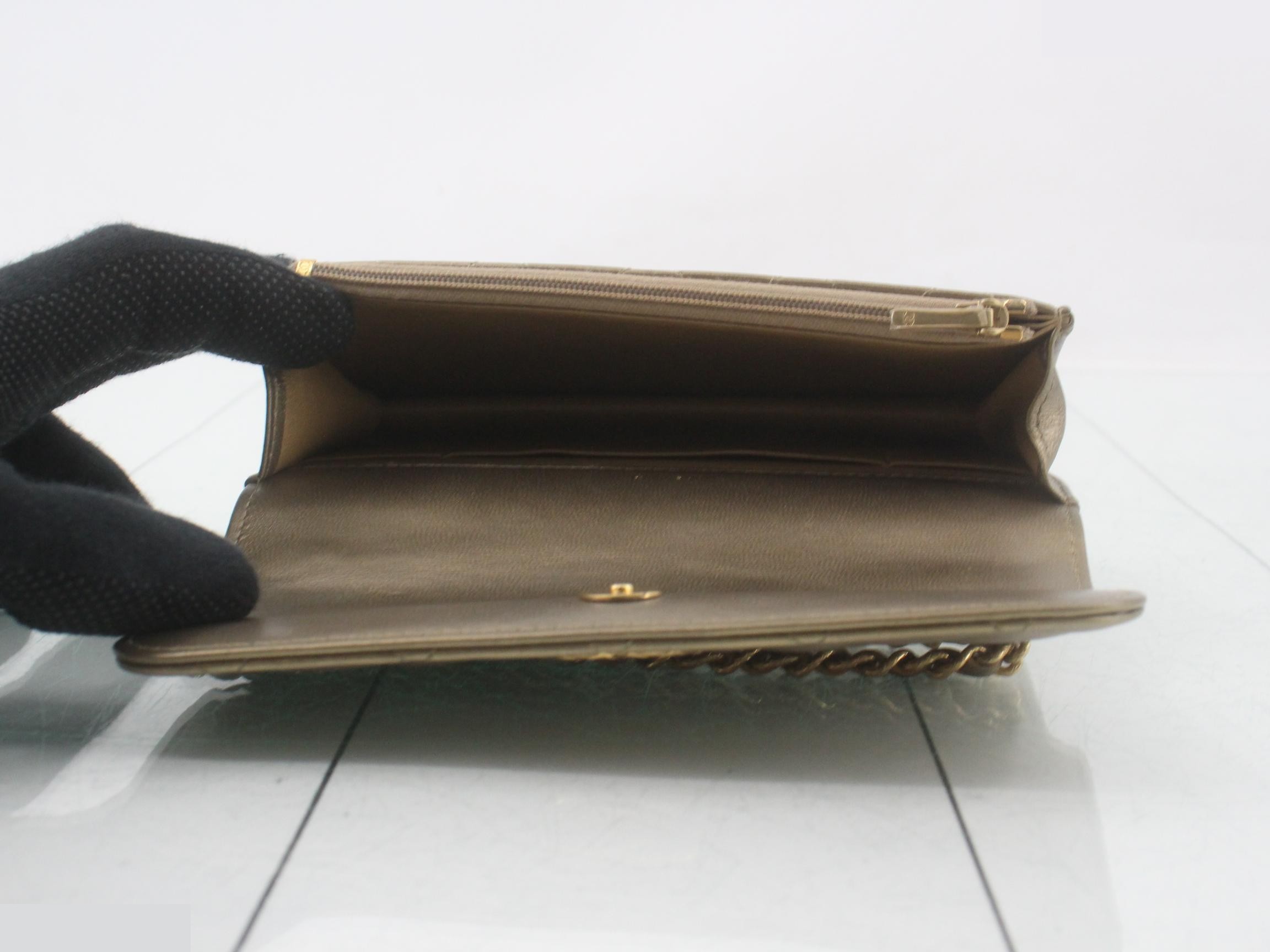 Random Chain Wallet Shoulder Bag - Gold — view 4