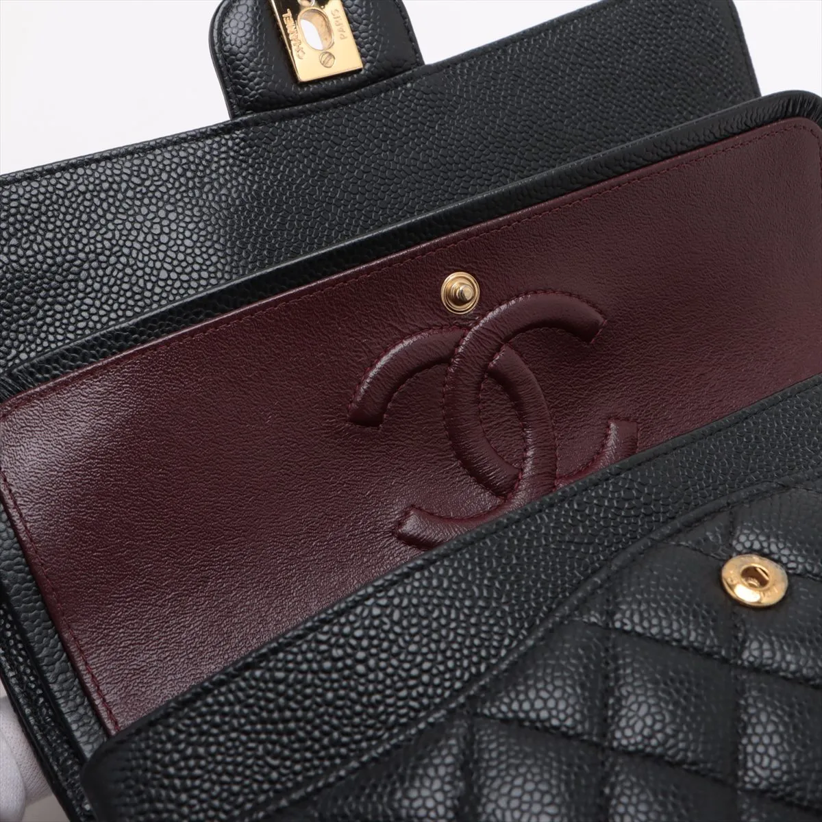 [Individually wrapped] Chanel Matelasse 25 caviar skin double flap double chain bag black gold hardware 27443064 27th series A01112 — view 10