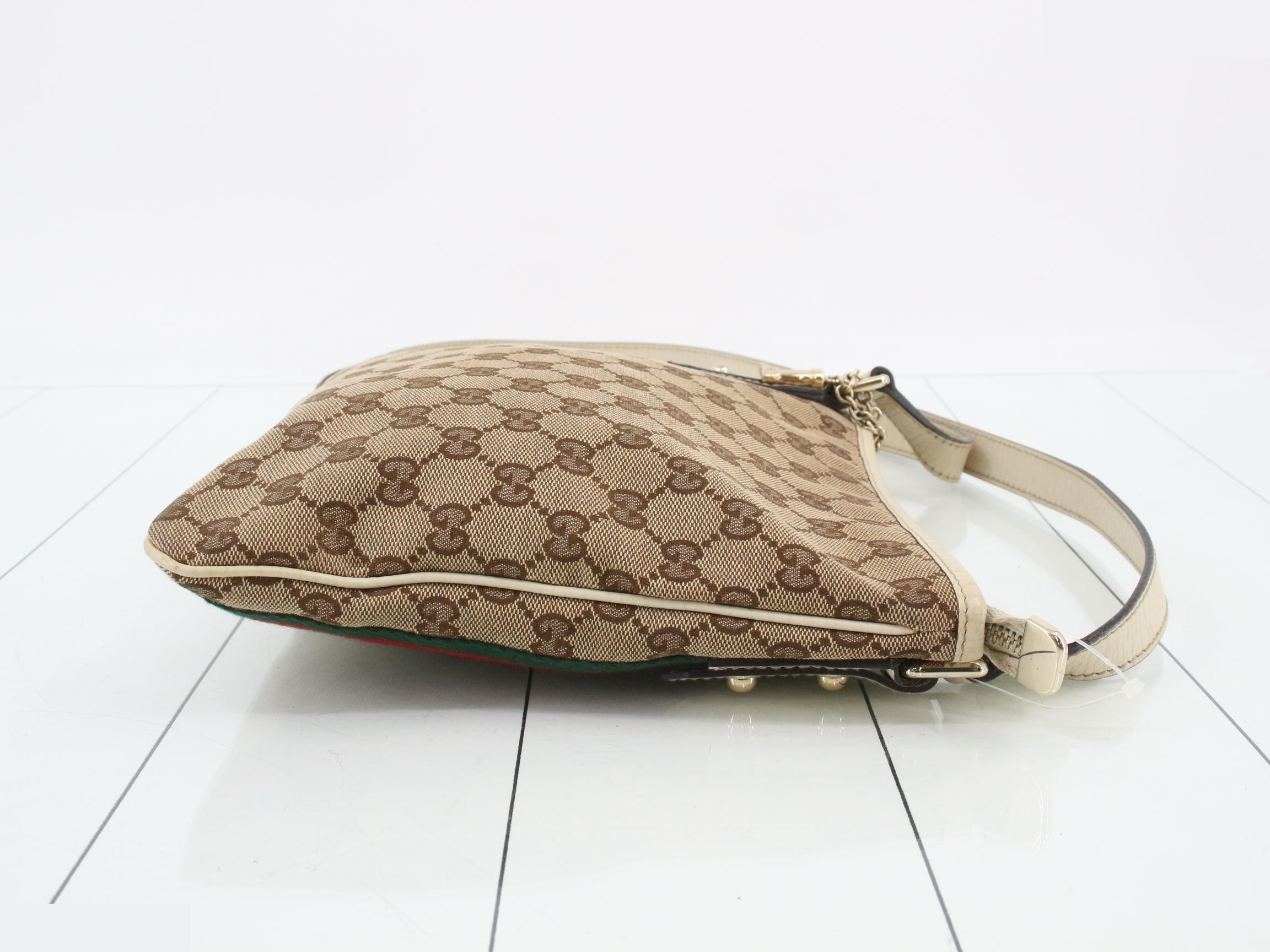 GG Canvas (Bag) - Shoulder Bag — view 3