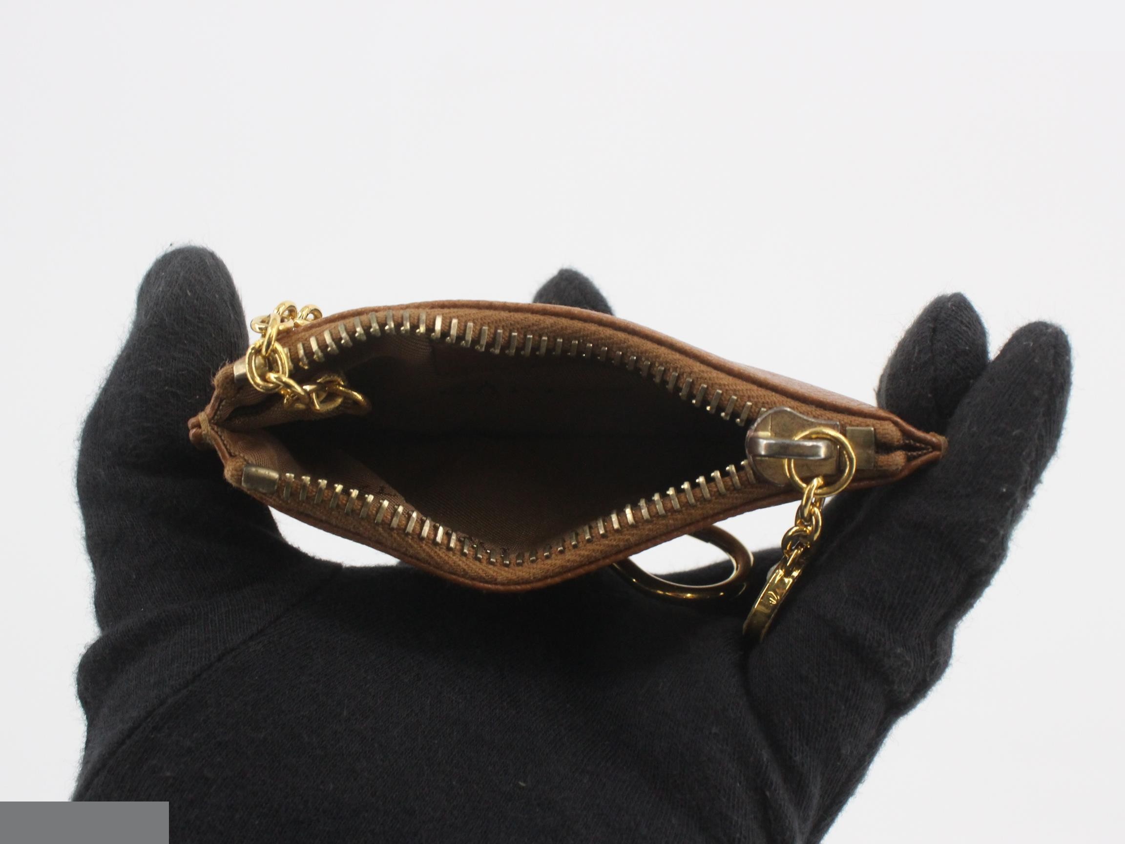Other lines: Coin Cases — view 4
