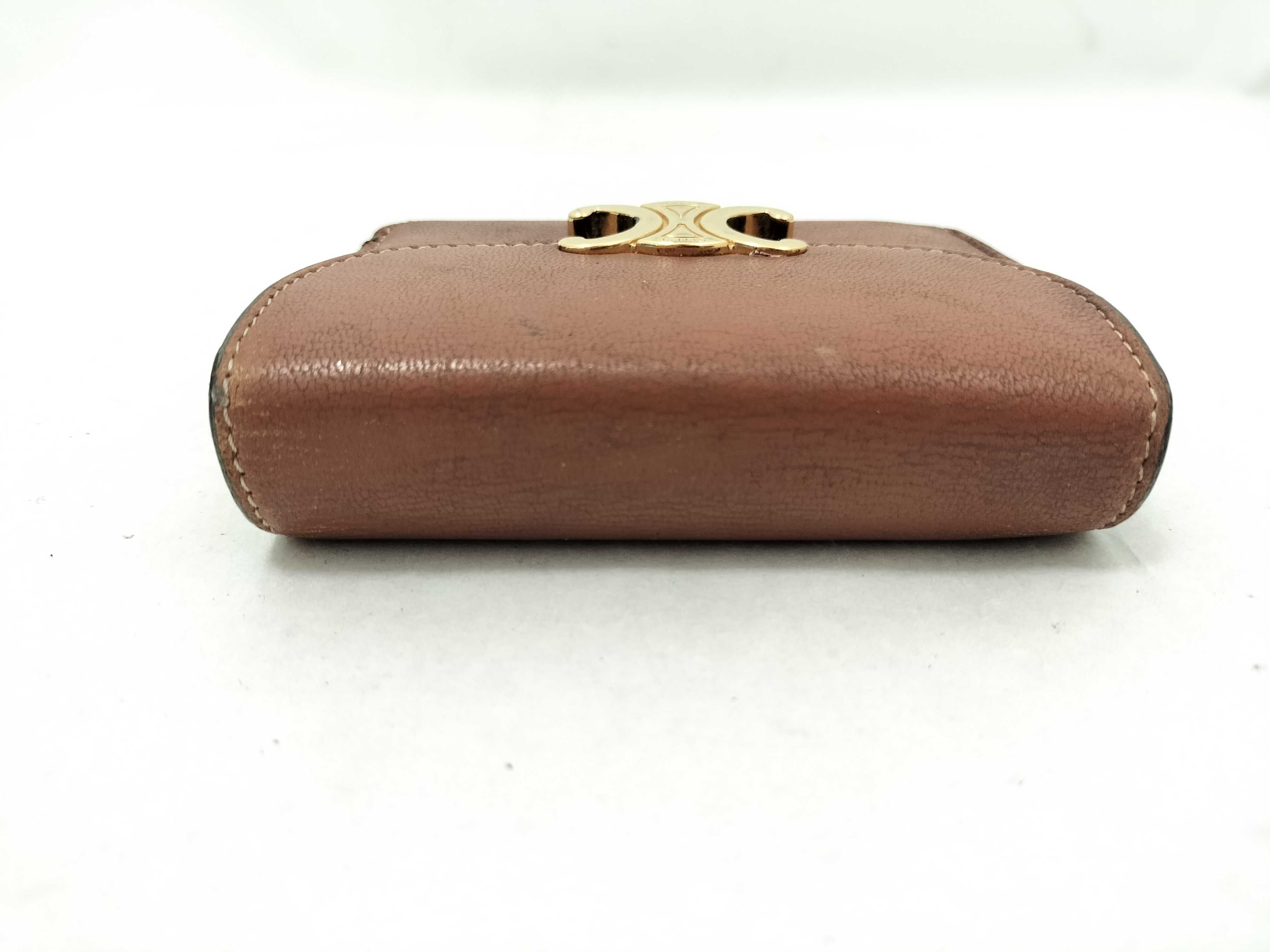 wallet — view 6