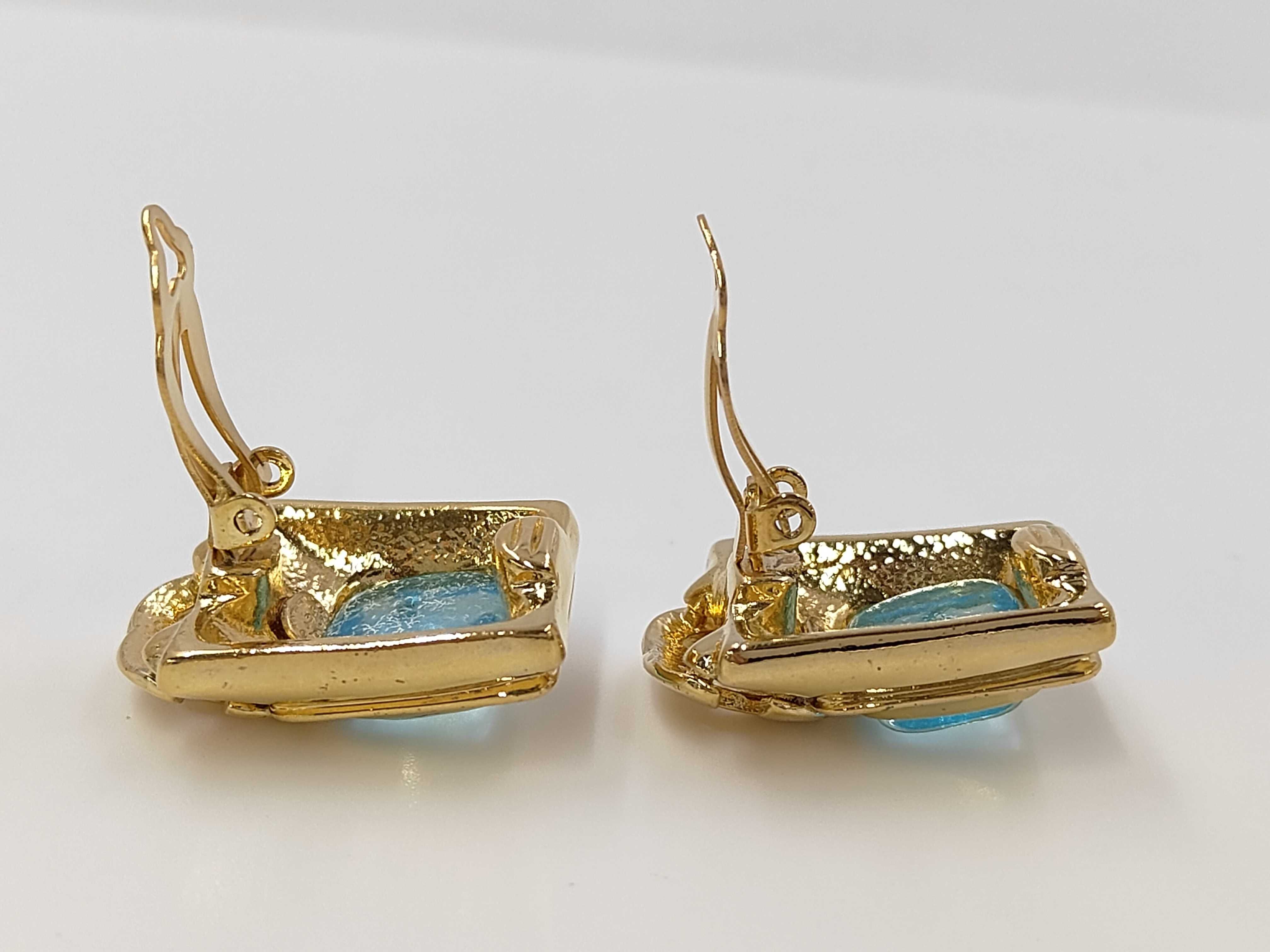 Earrings — view 3