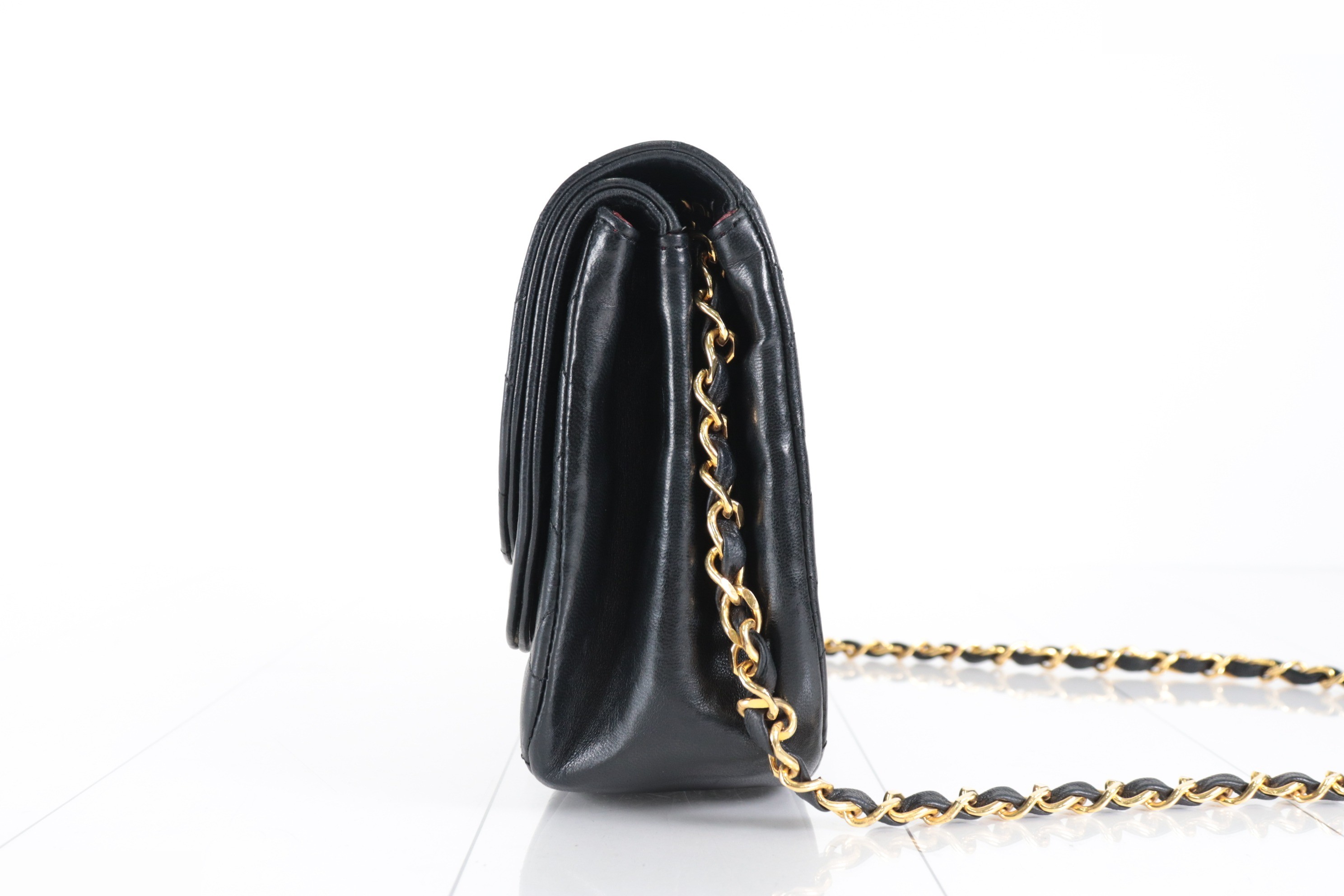 Double flap lambskin chain shoulder bag — view 4