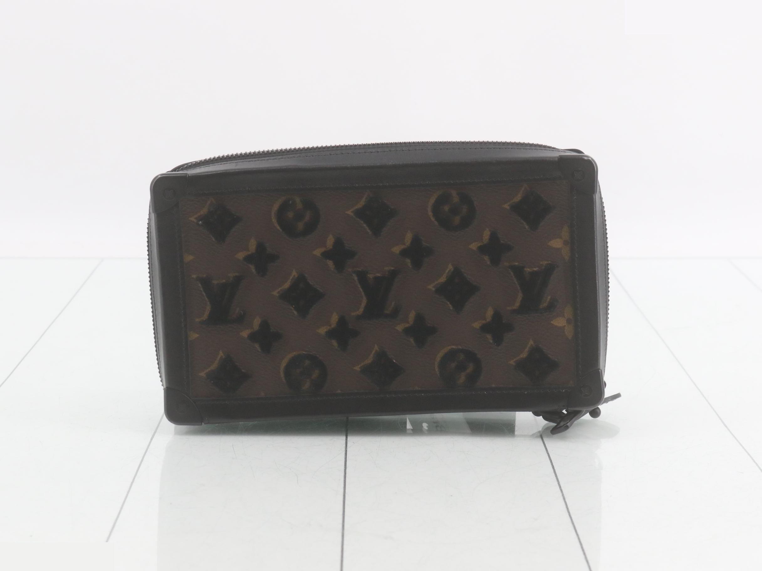 Monogram Tuftage Soft Trunk Clutch Second Bag — view 2