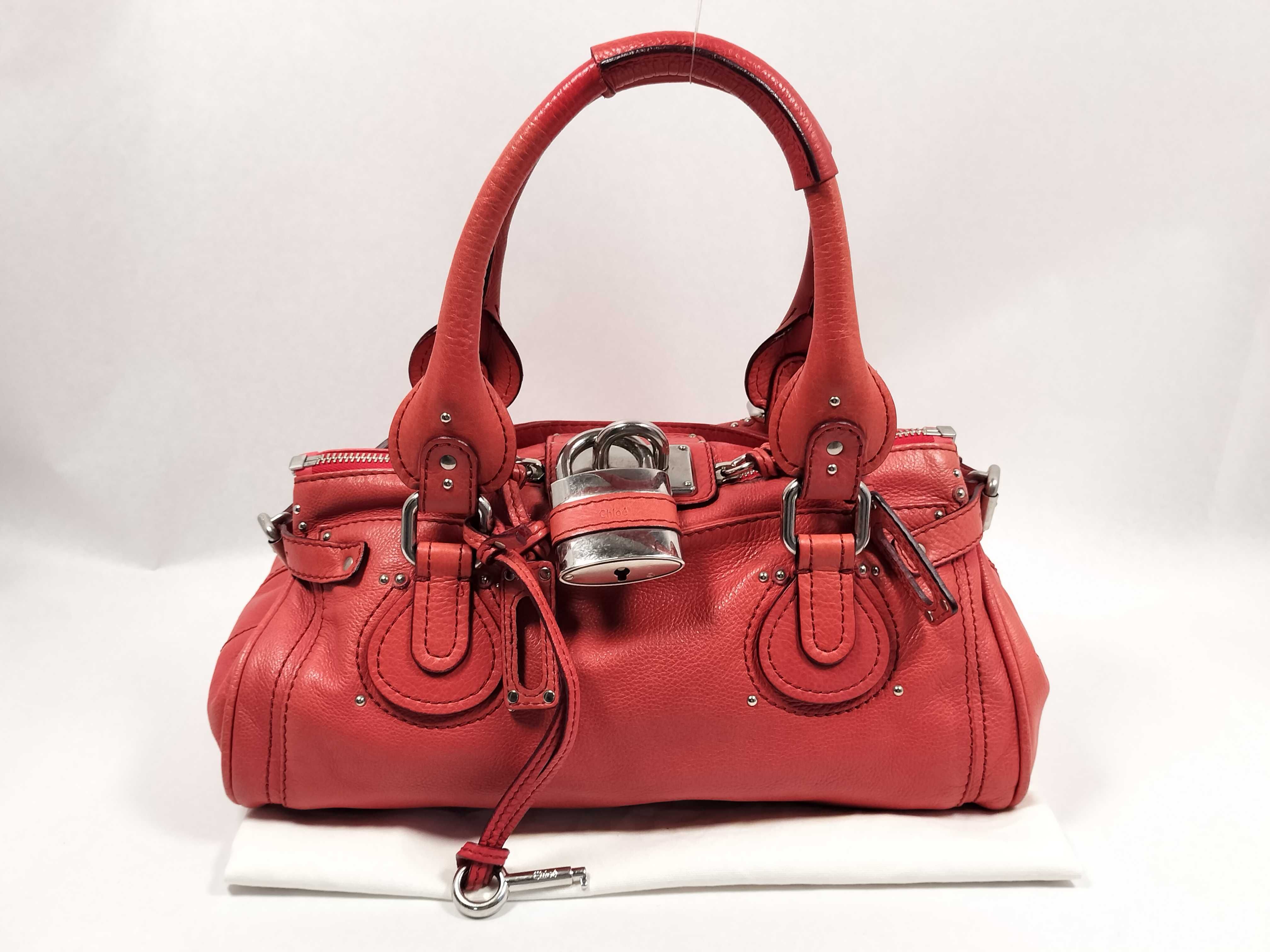 Paddington handbag. Accessories: Dust bag.