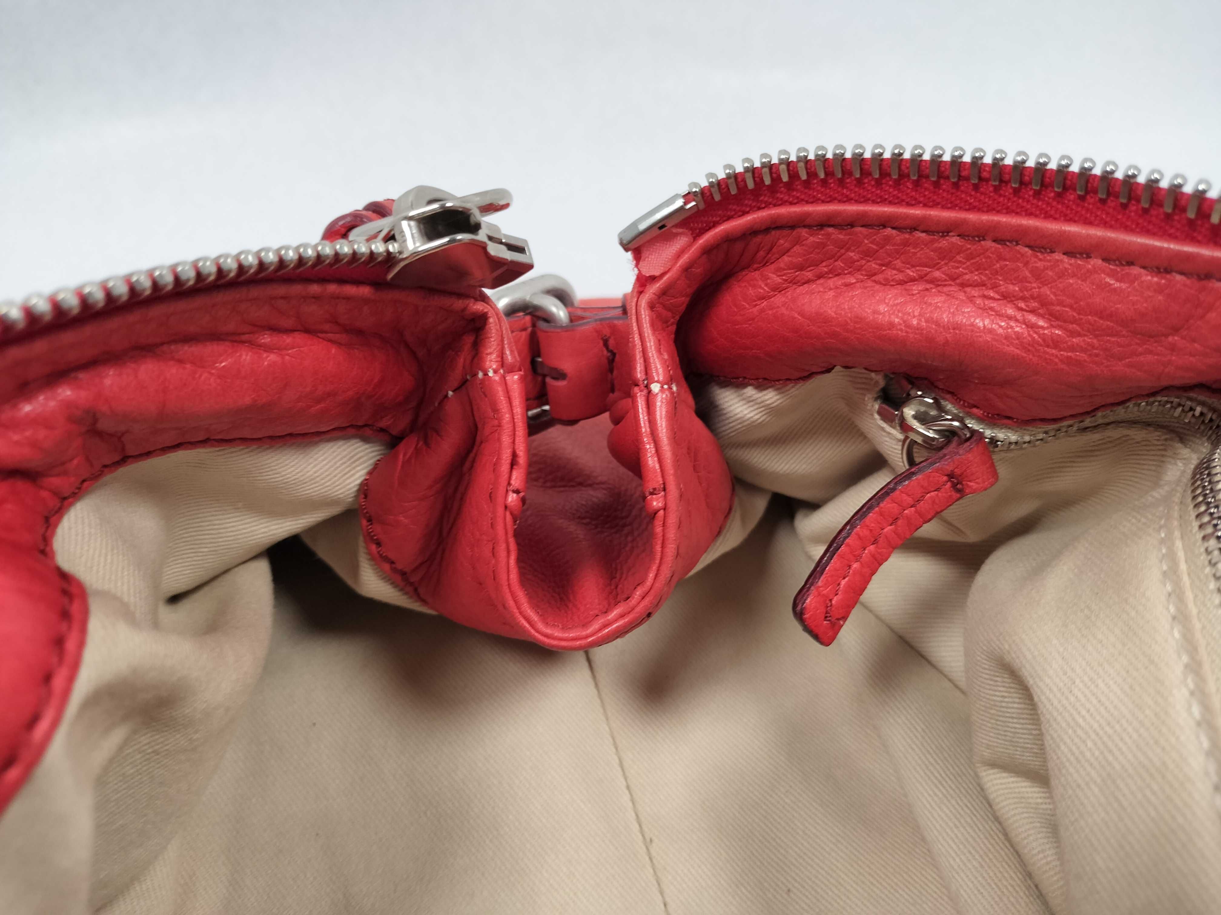 Paddington handbag. Accessories: Dust bag. — view 8