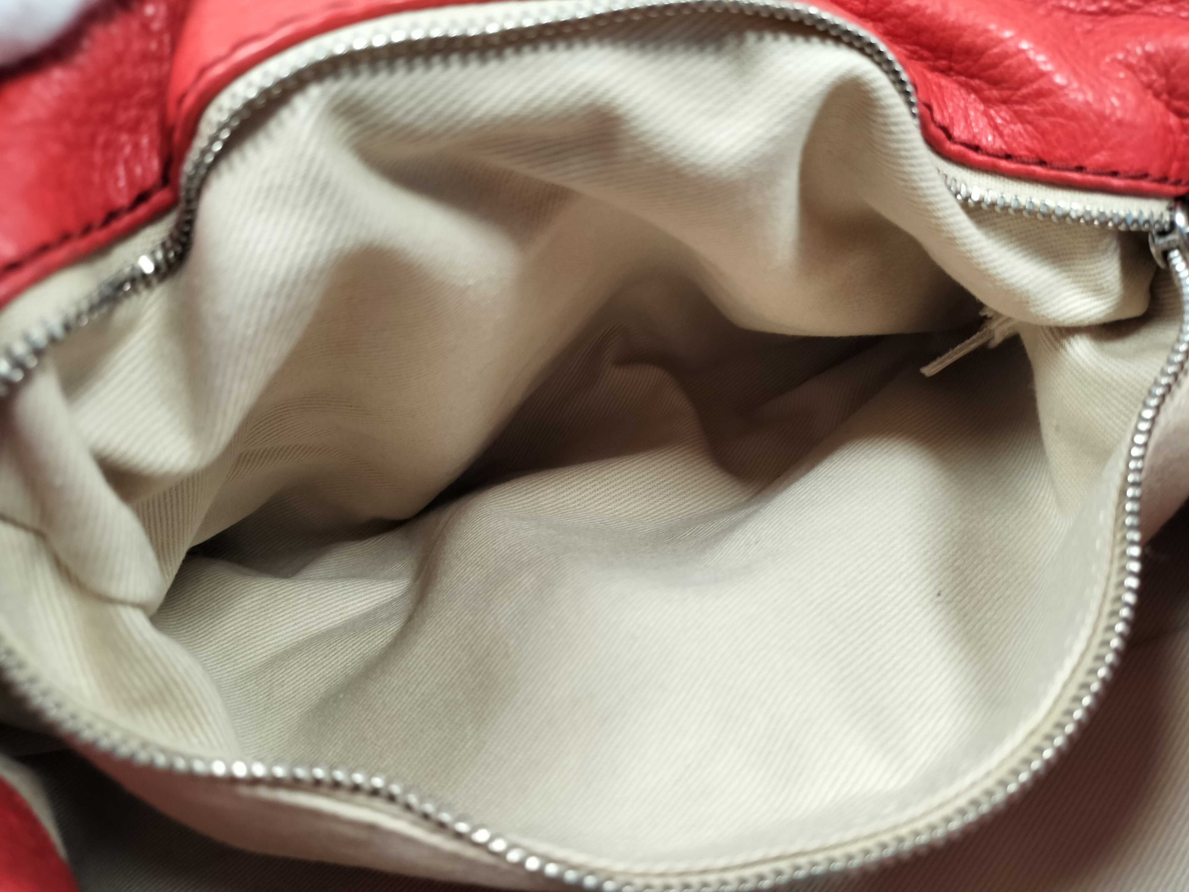 Paddington handbag. Accessories: Dust bag. — view 10