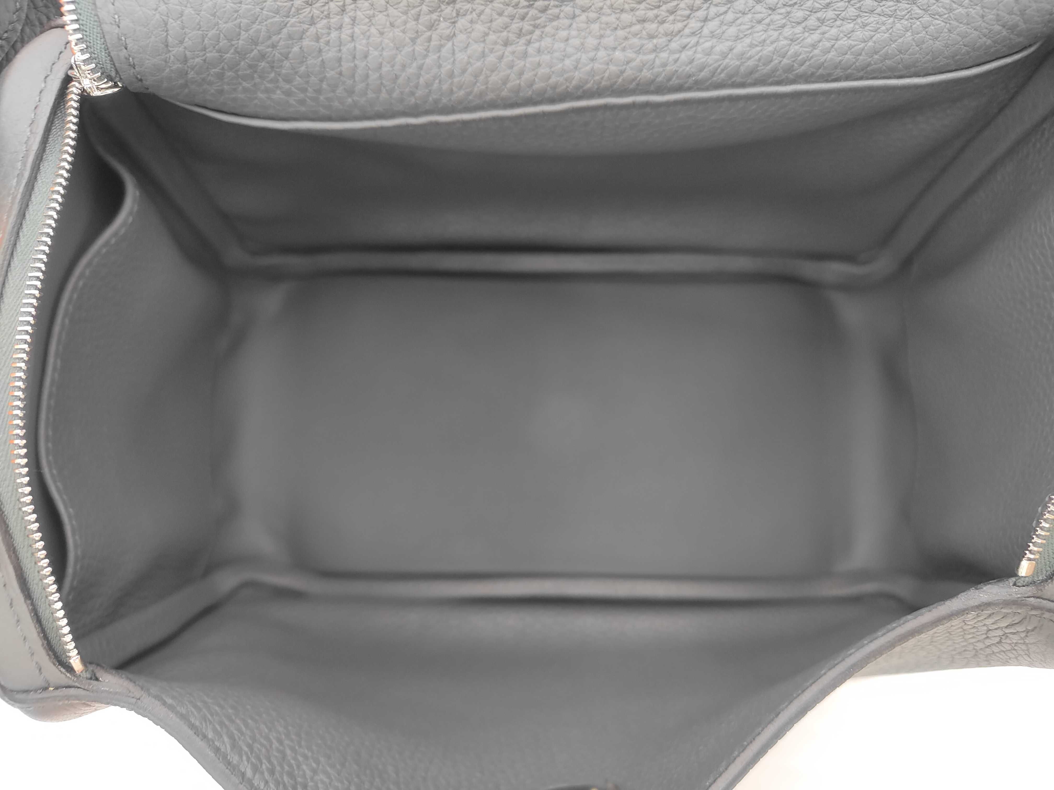 Lindy 26 handbag in Taurillon Clemence leather, Gris Misty, silver hardware, G stamp. — view 8