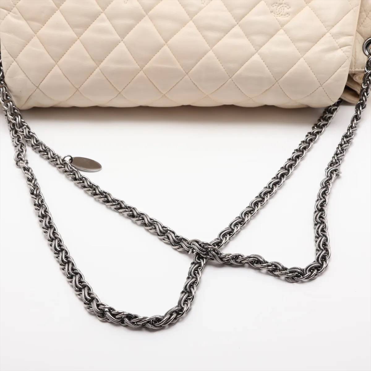 Matelassé Lambskin Chain Shoulder Bag, Paris-Moscow Collection, Beige, Silver Hardware, Item No. 12907567 (Serial No. 12) — view 5