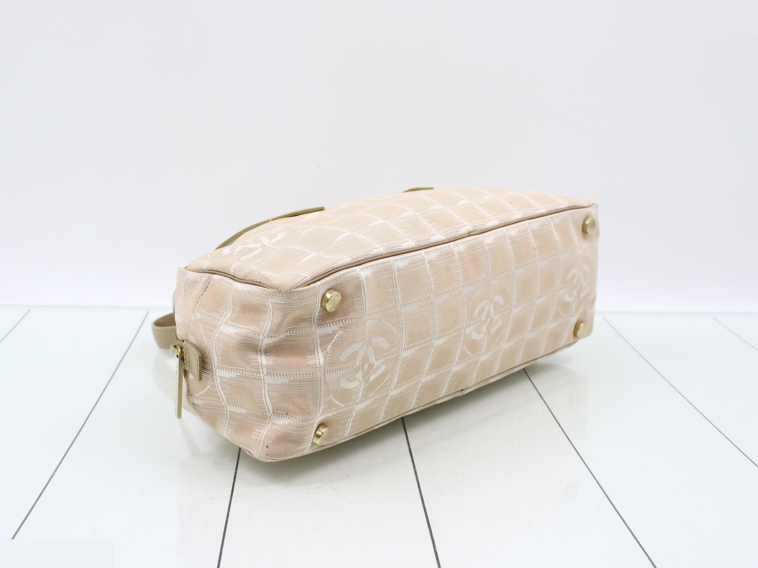 New Travel Tote - Beige — view 5