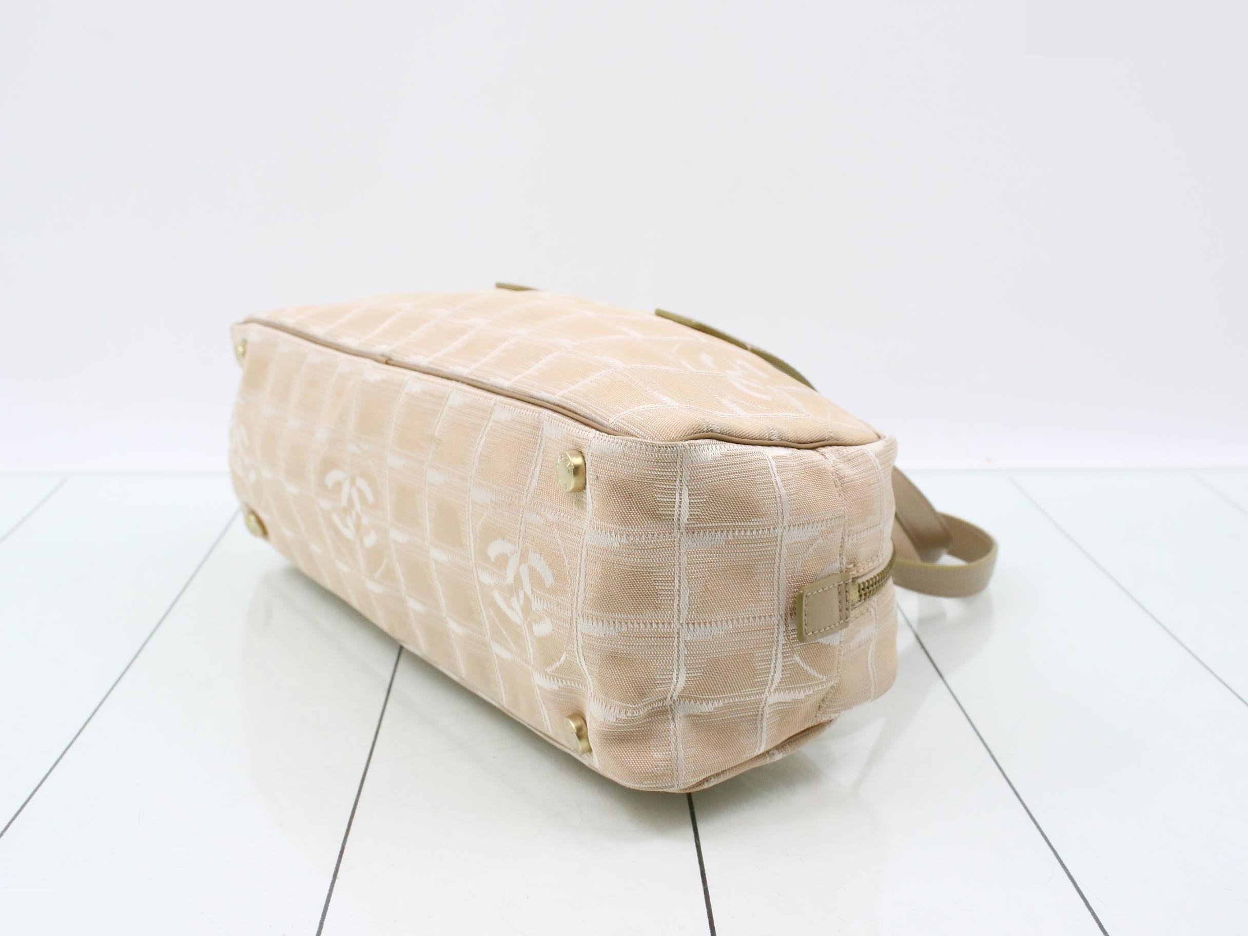 New Travel Tote - Beige — view 6