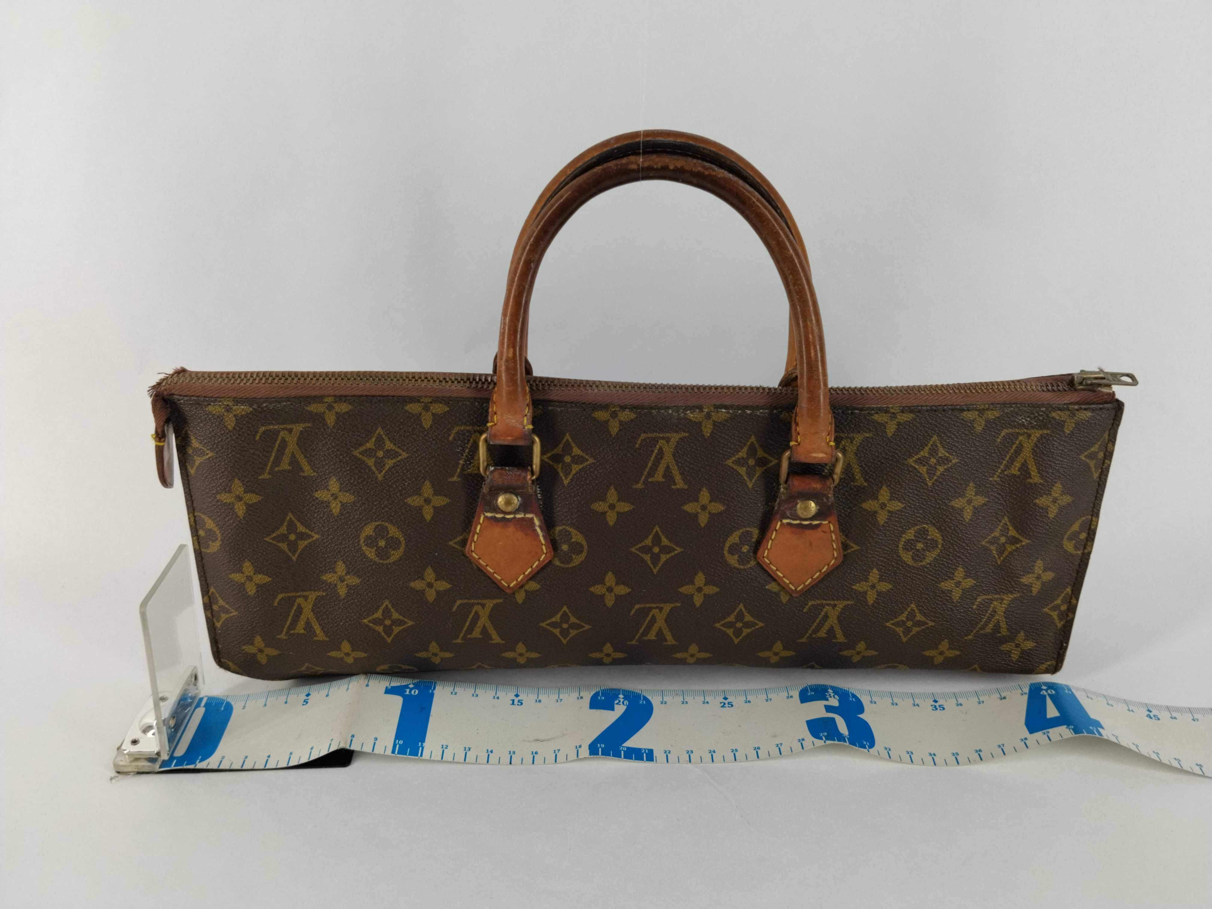 Monogram LV Sac Triangle M51360 Handbag — view 2