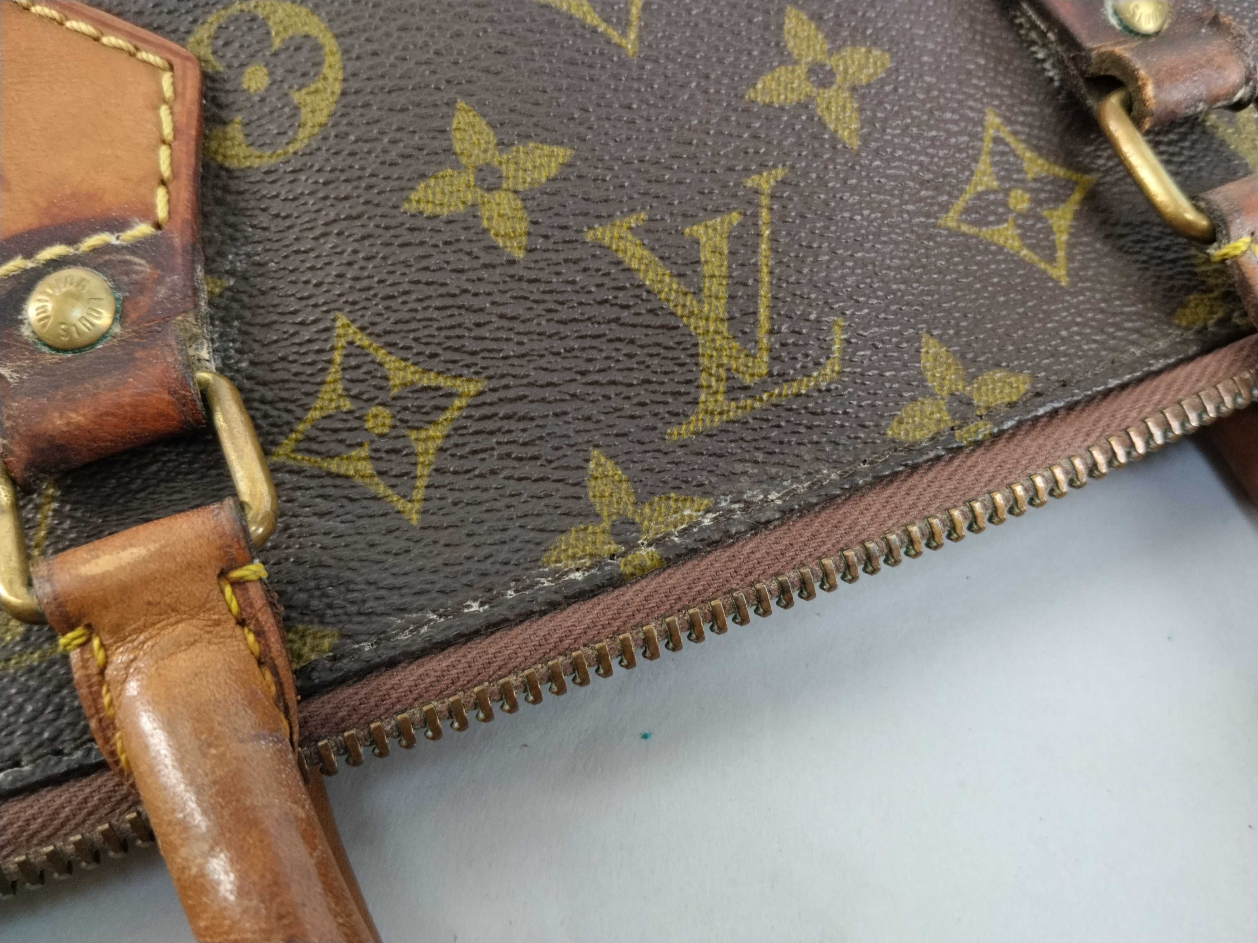 Monogram LV Sac Triangle M51360 Handbag — view 14