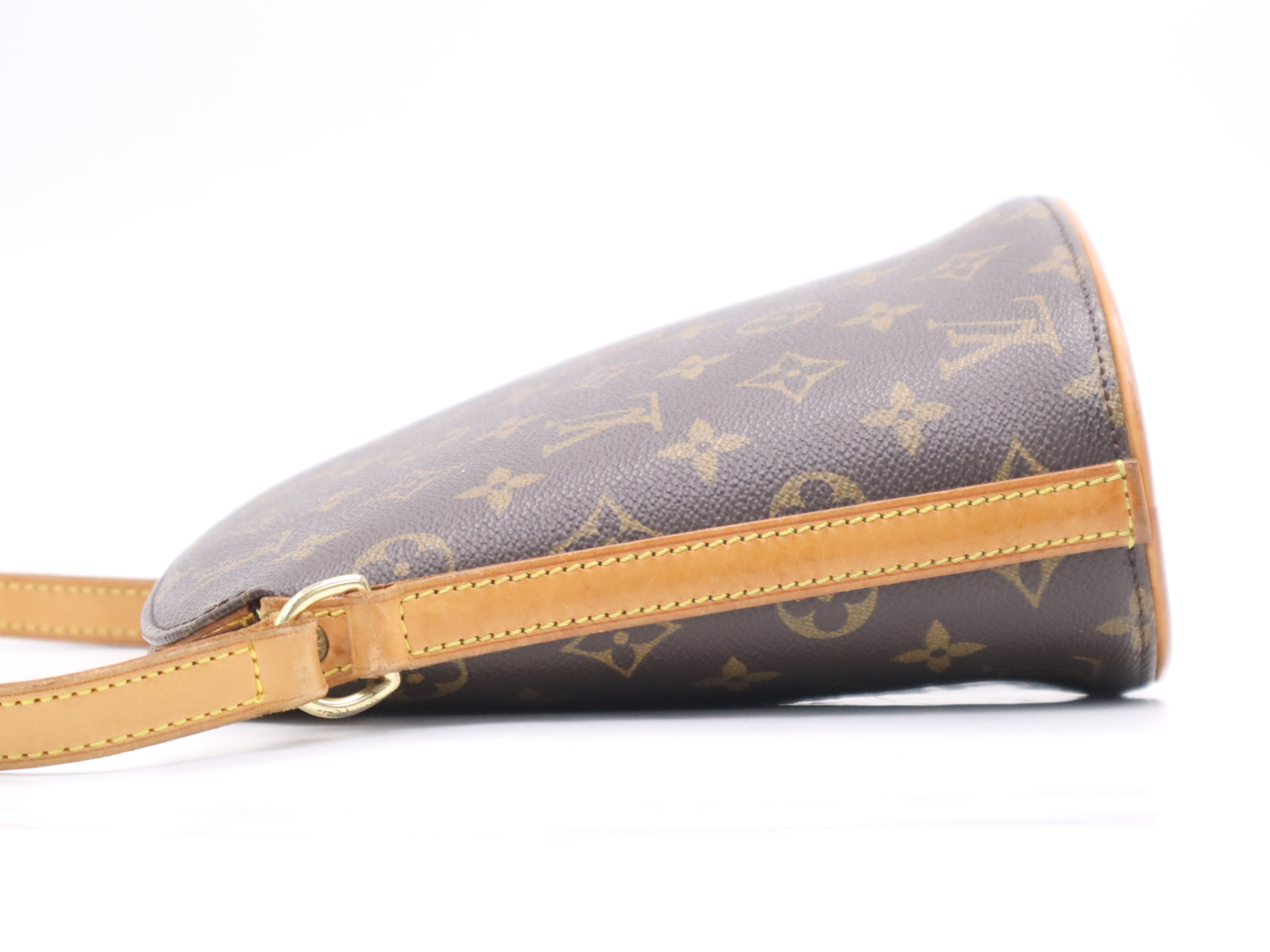 M51290 Monogram Druot Shoulder Bag — view 3