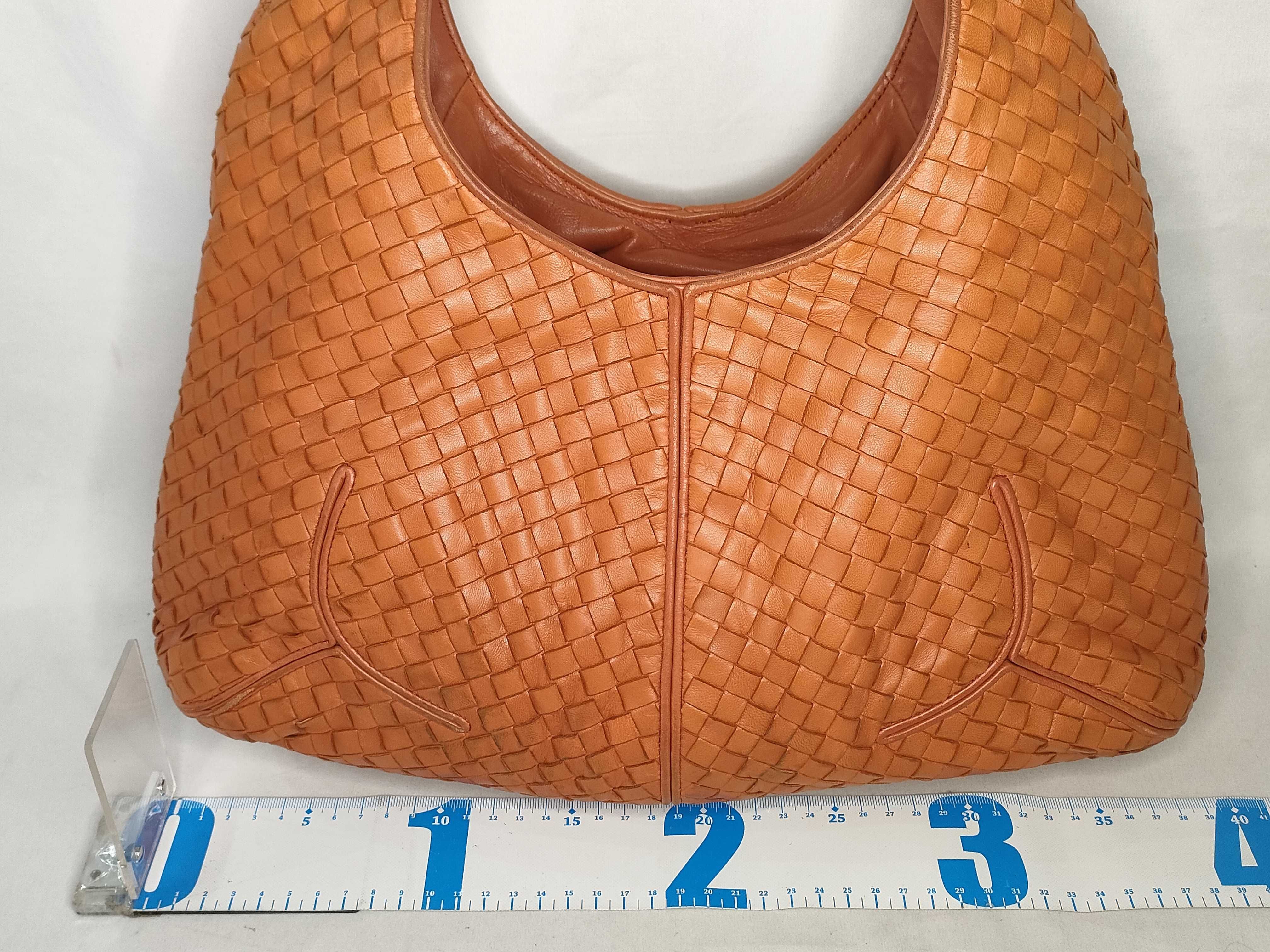 Intrecciato PH-Bottega Venetta Orange Shoulder Bag Leather Shoulder Bag — view 2