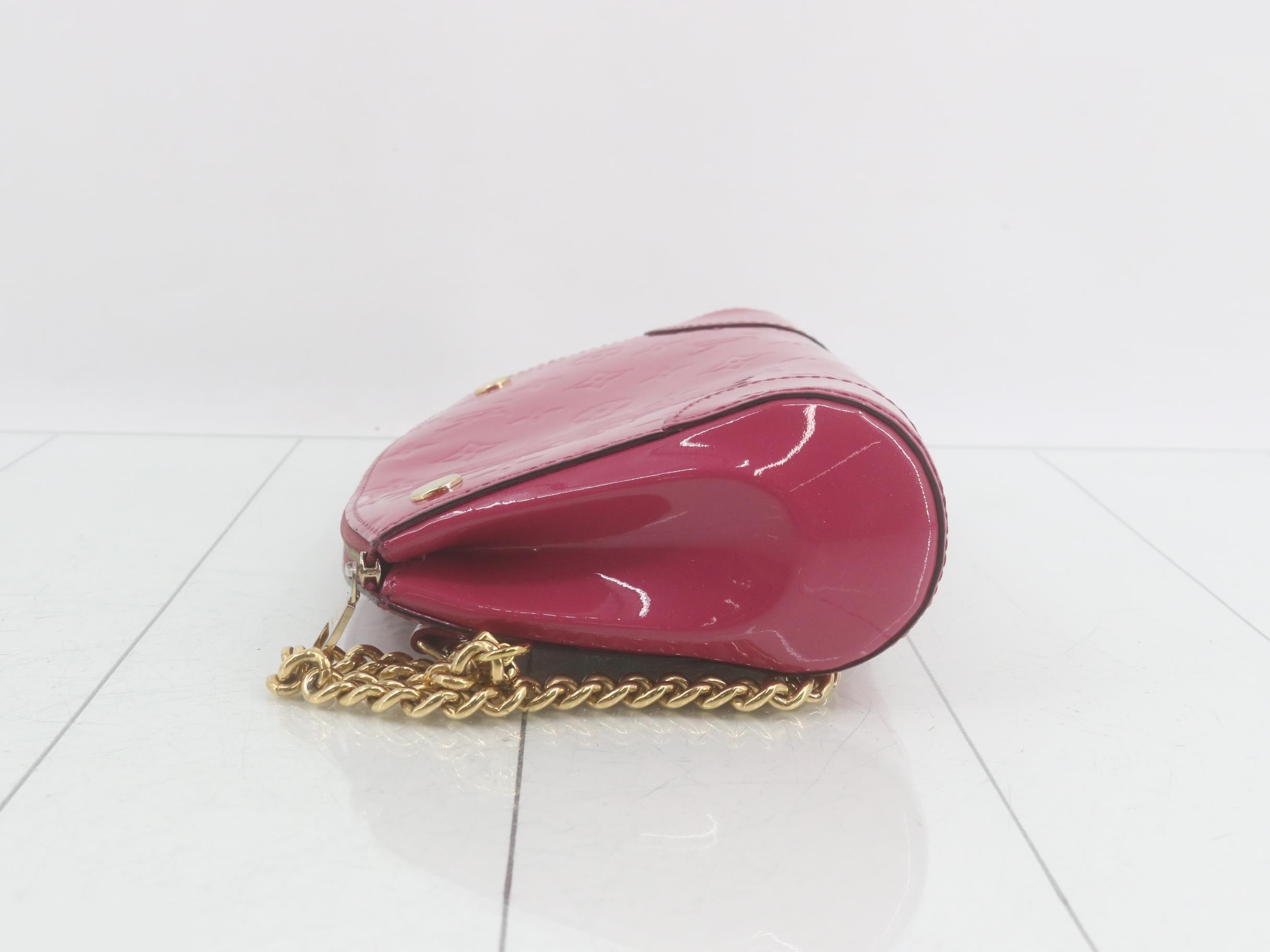 Vernis Santa Monica Clutch Shoulder Bag — view 4
