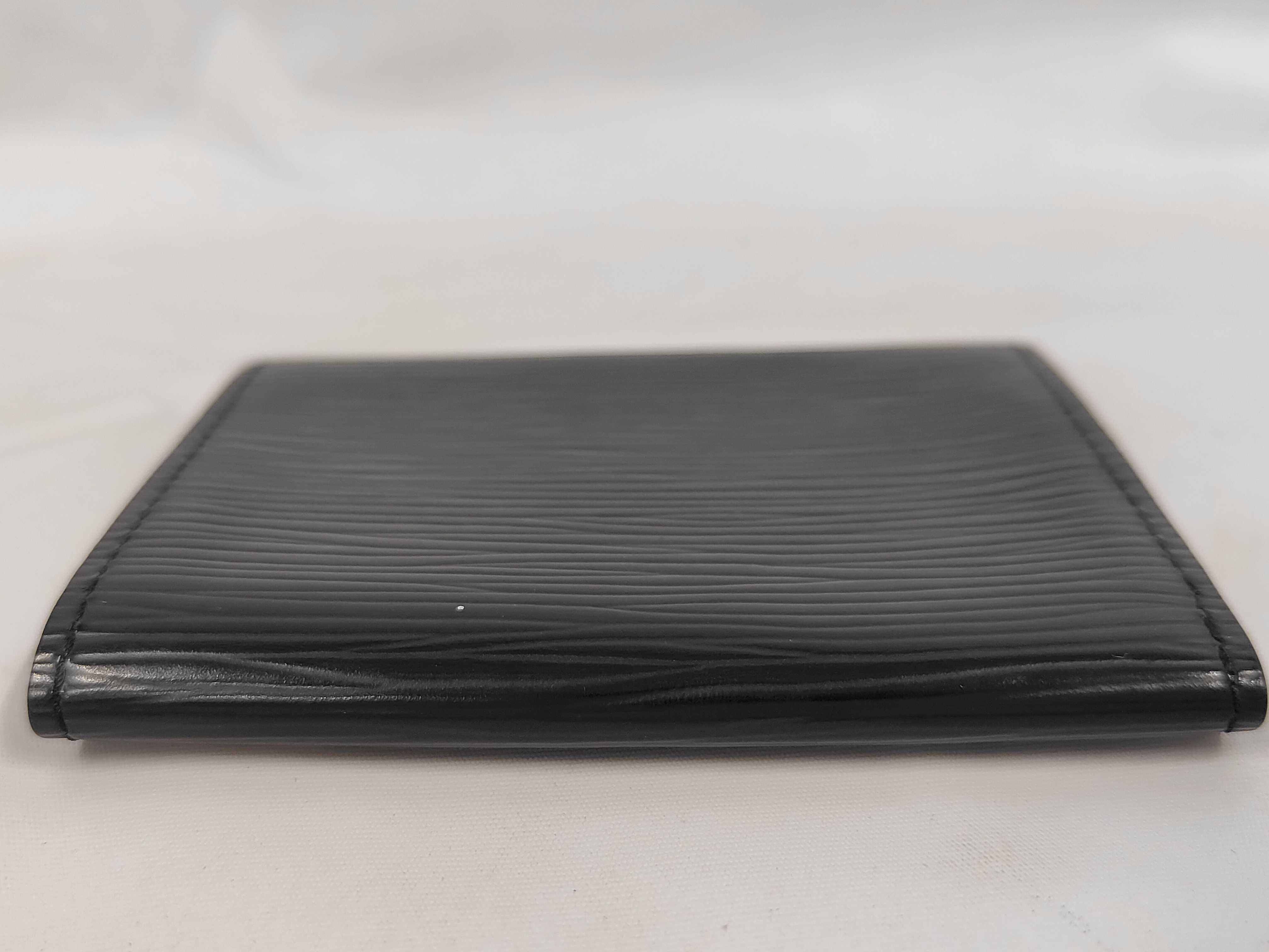 Epi Leather Card Case (Card Case, Pass Case, Business Card Holder) — view 5