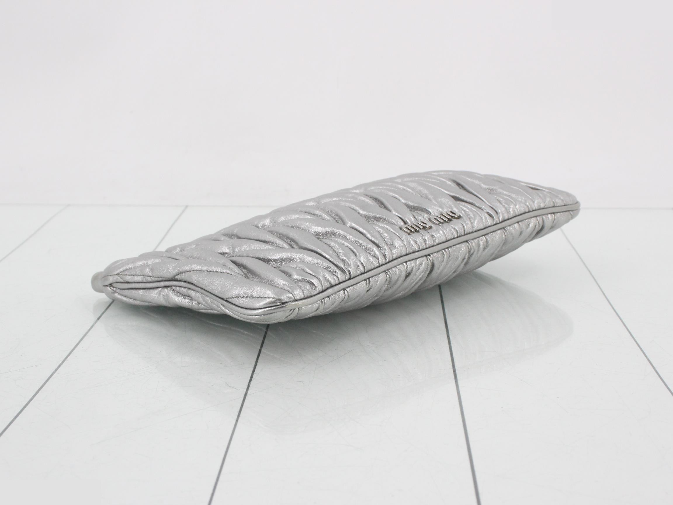Matelassé Clutch Bag — view 5