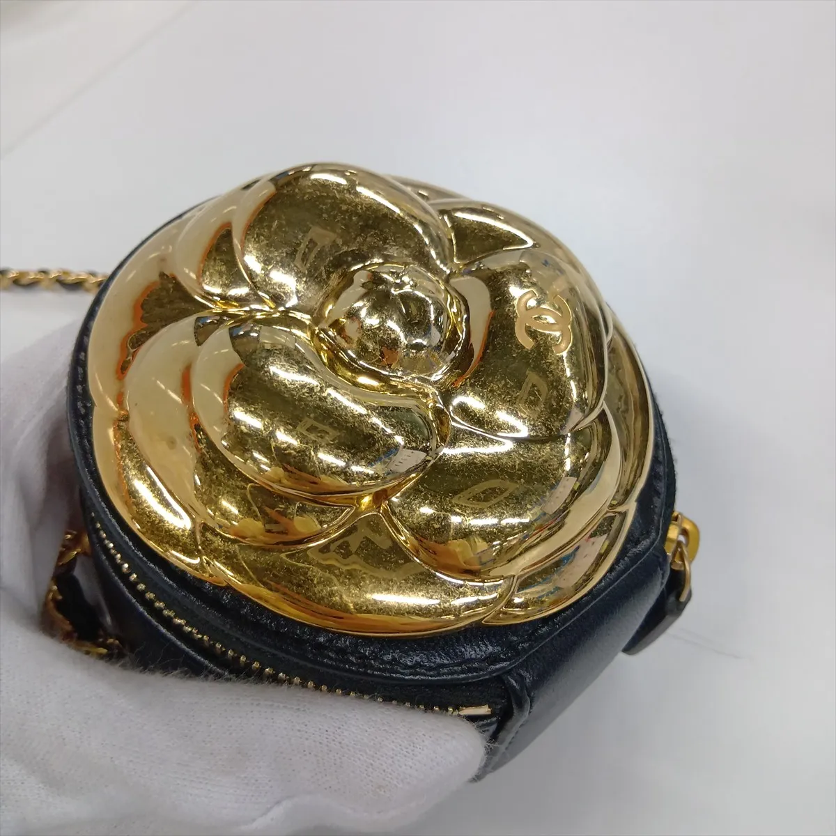 Camellia Lambskin Chain Shoulder Bag, Matelassé, Black with Gold Hardware, C4HLH8G8, Random Plate — view 8