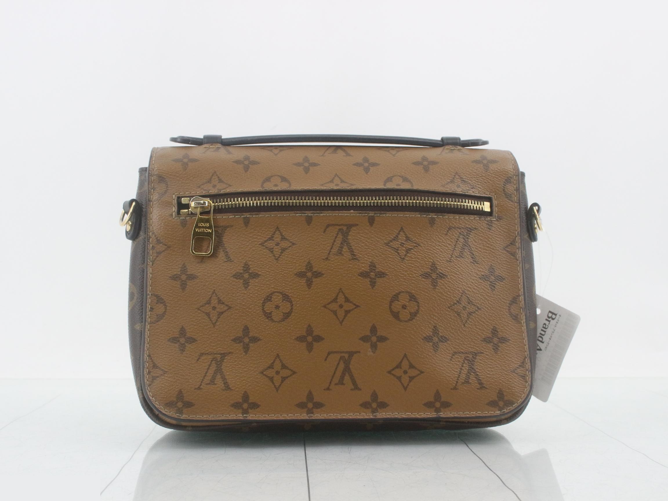 Monogram Reverse Pochette Metis MM 2WAY — view 2