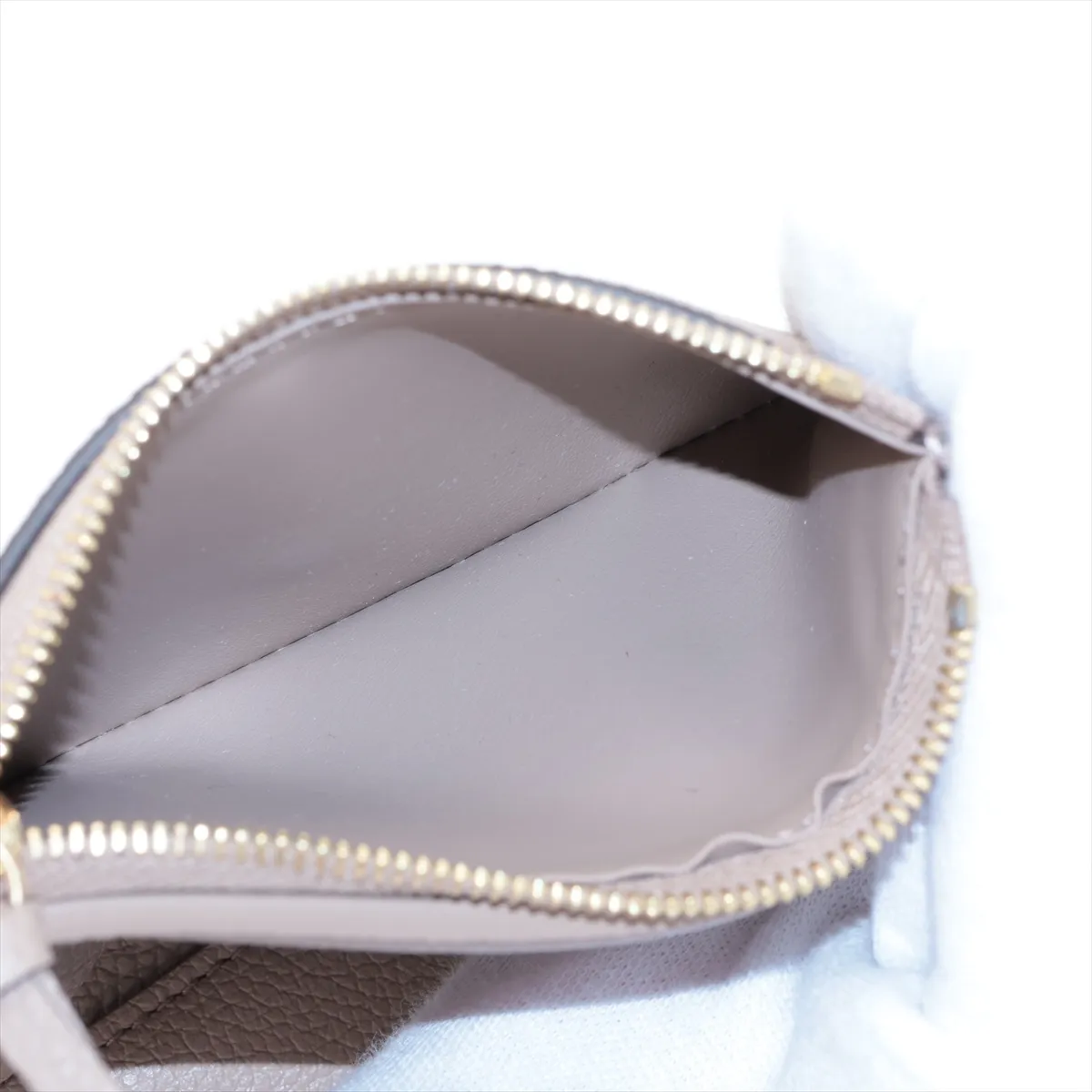 Bicolor Monogram Empreinte Portefeuille Victorine M81861 Tourtrell Crème Compact Wallet (RFID detected) — view 6