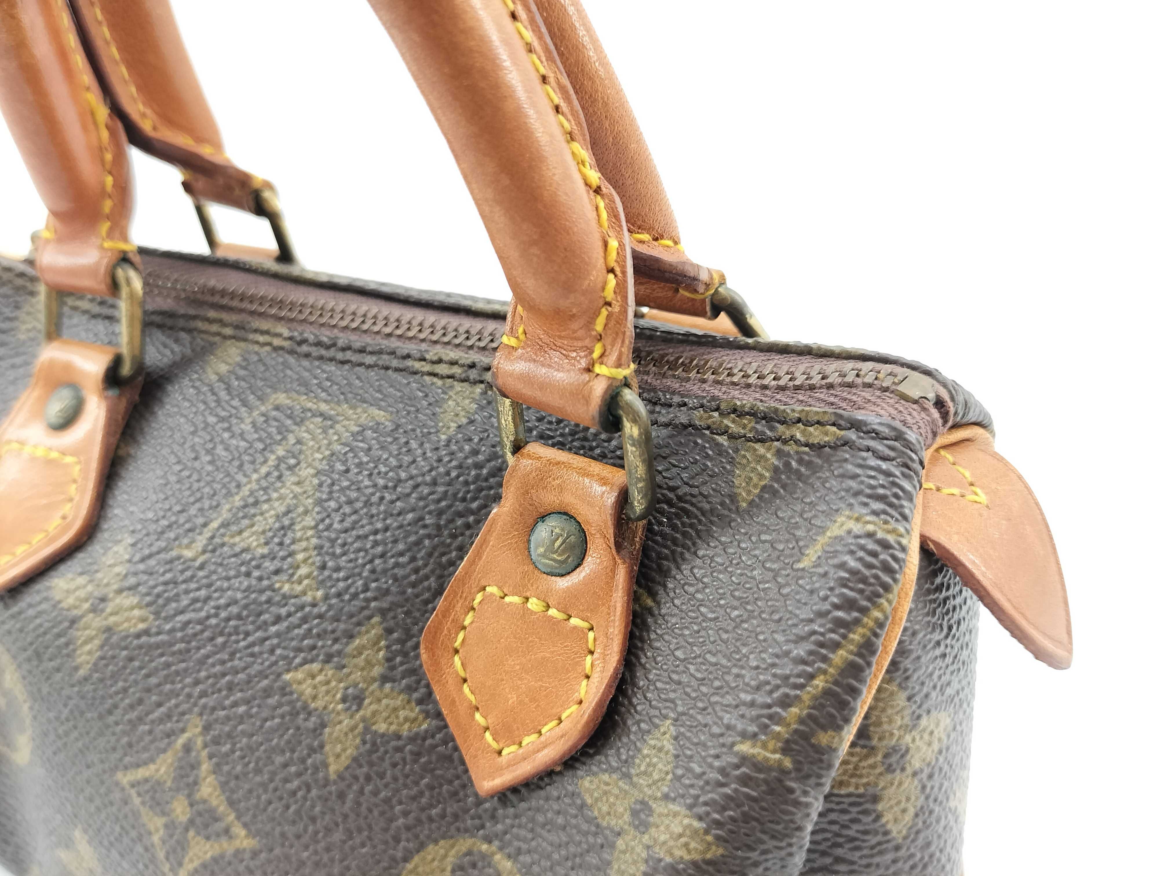 Monogram LV Monogram Mini Speedy Handbag with pull tab, no tears. — view 3