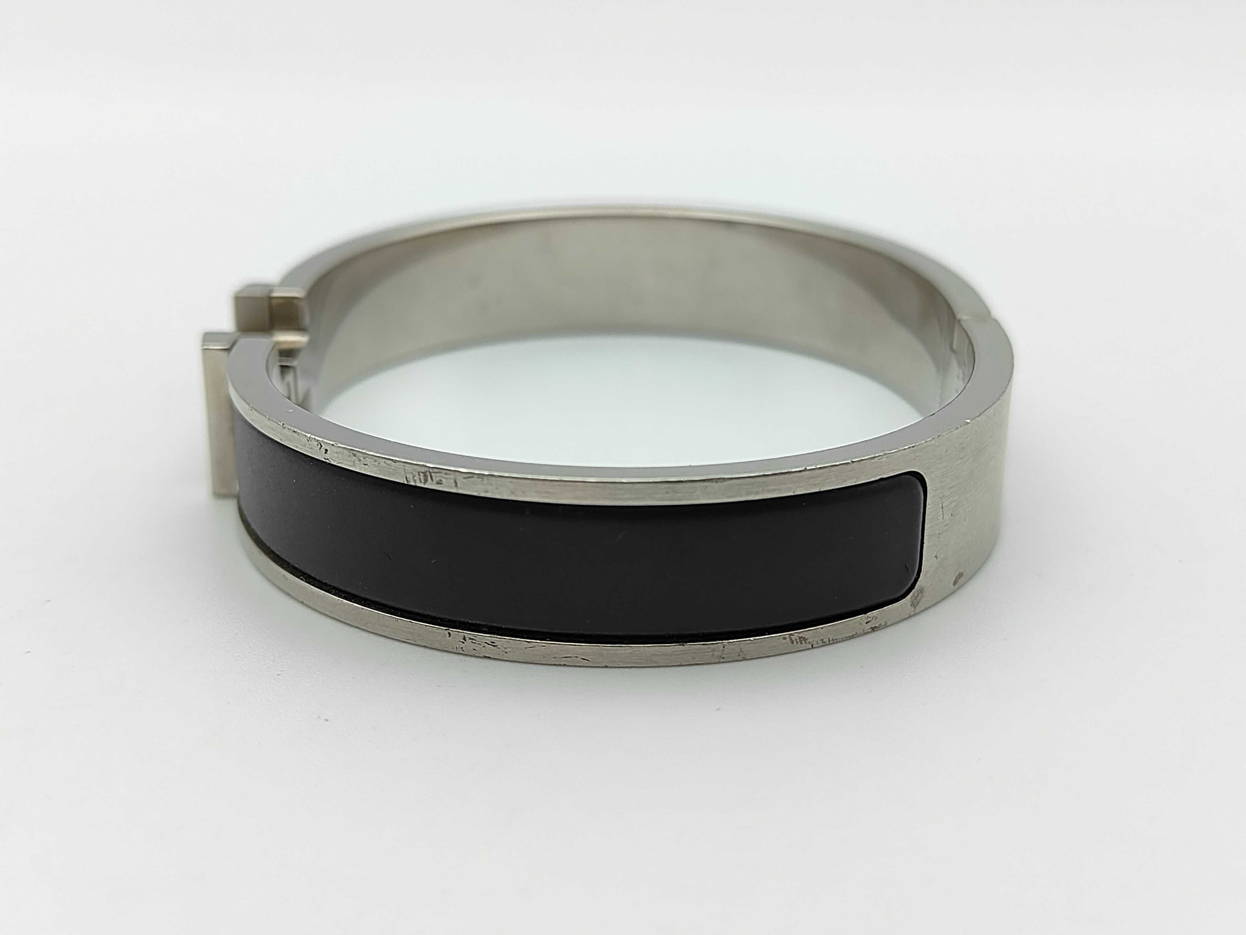 Clic Clac Black Bracelet Bracelet/Bangle — view 3