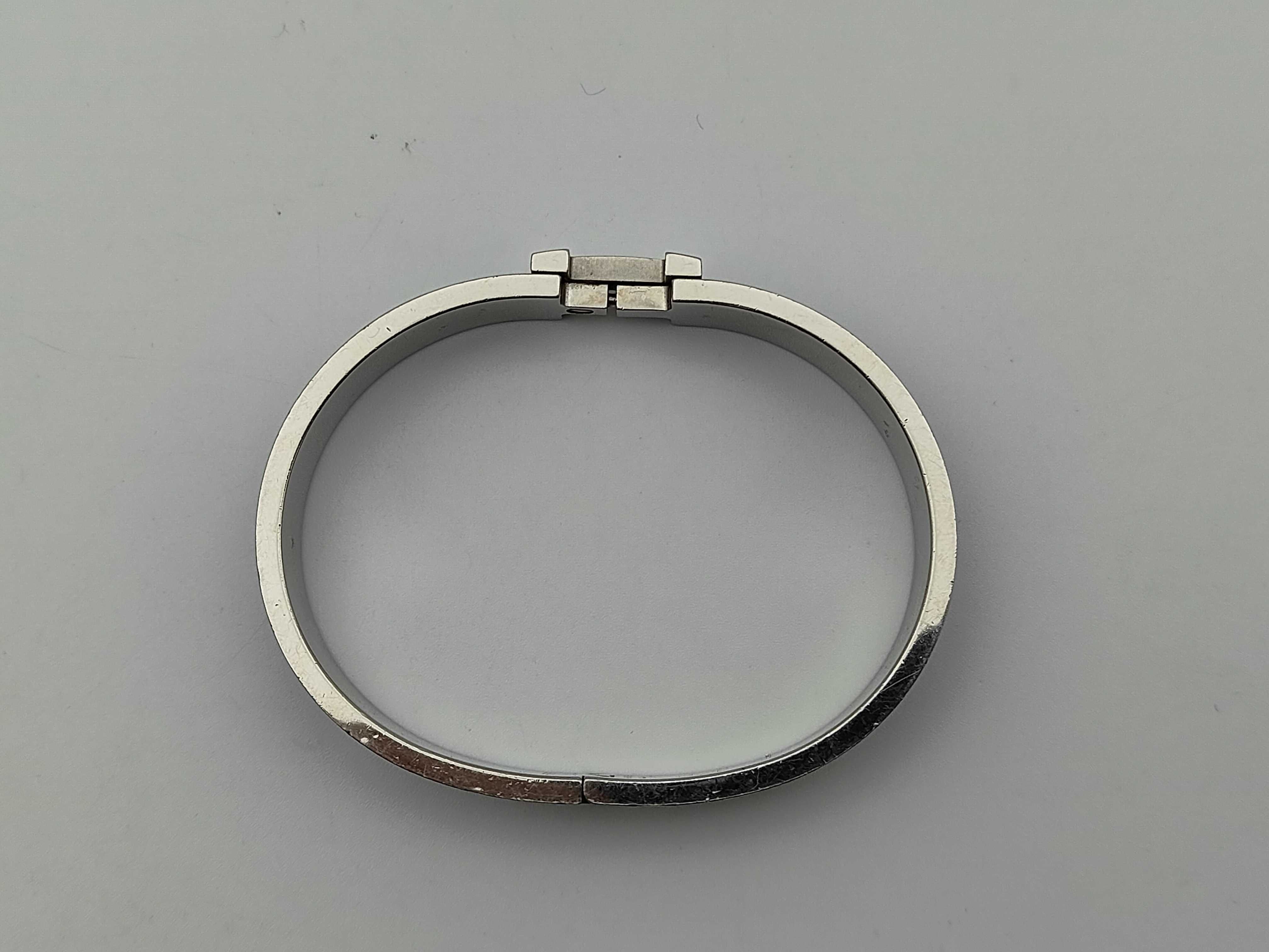 Clic Clac Black Bracelet Bracelet/Bangle — view 4