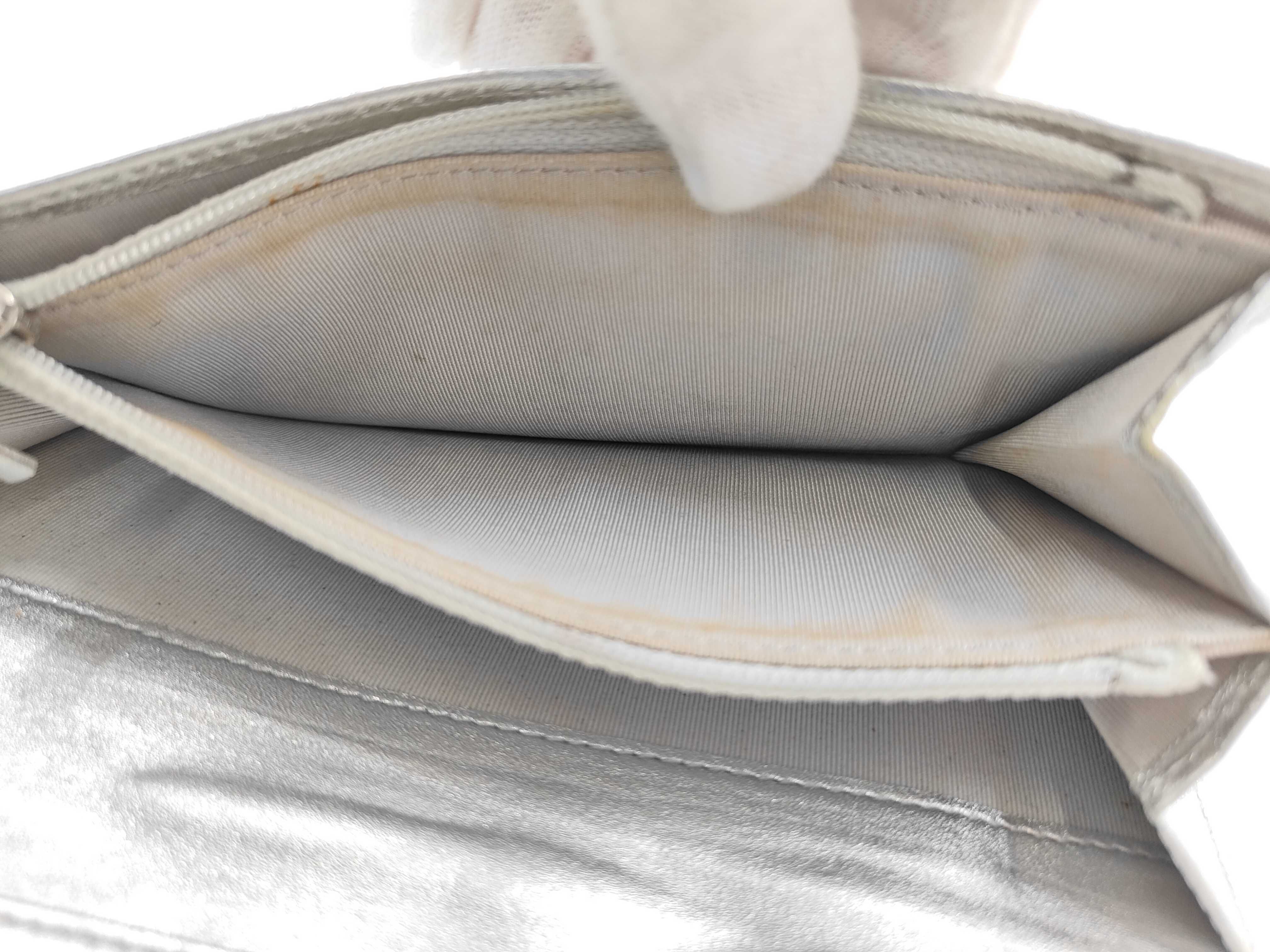 wallet — view 11