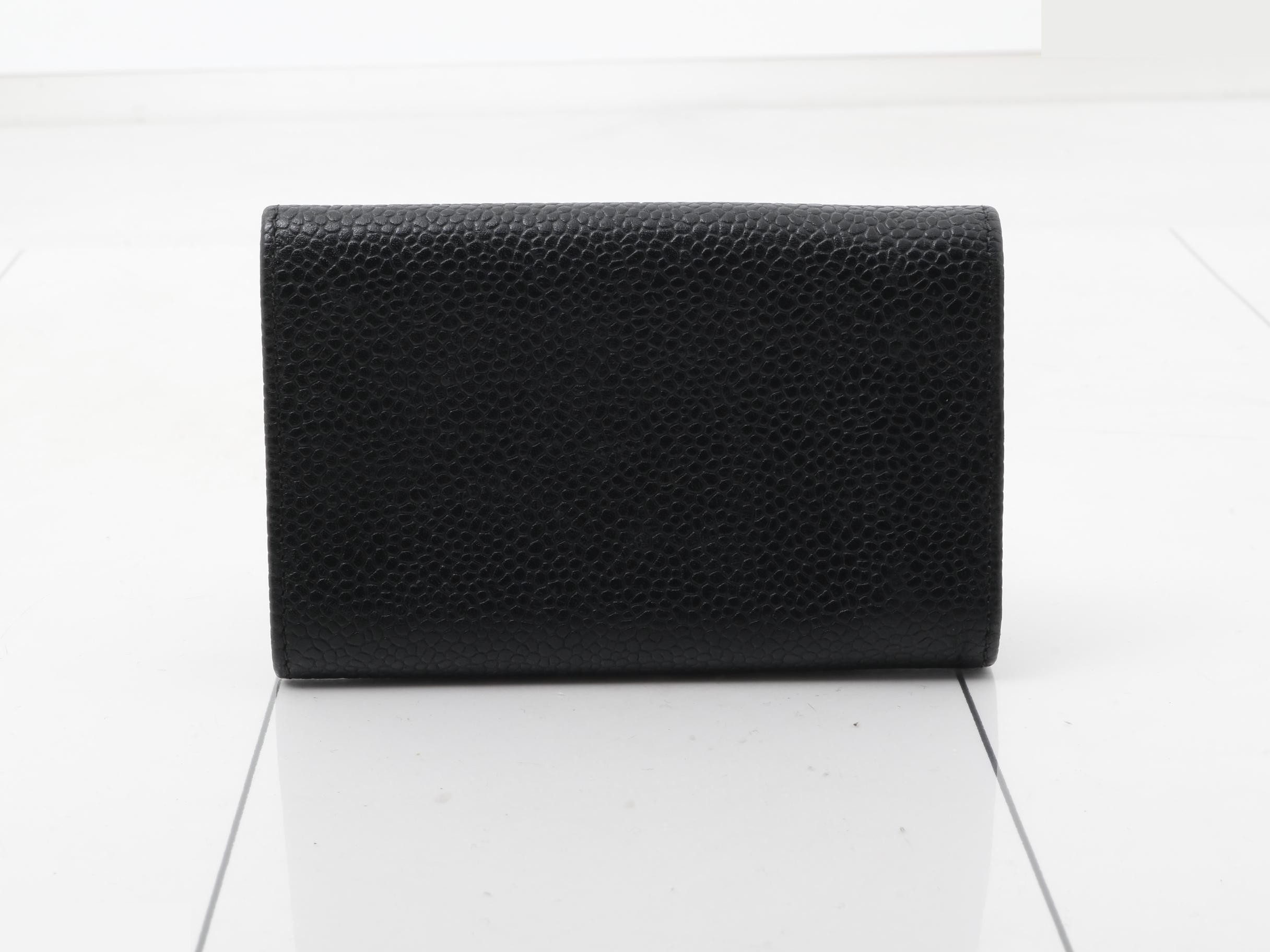 Caviar skin (bag) and key case — view 2