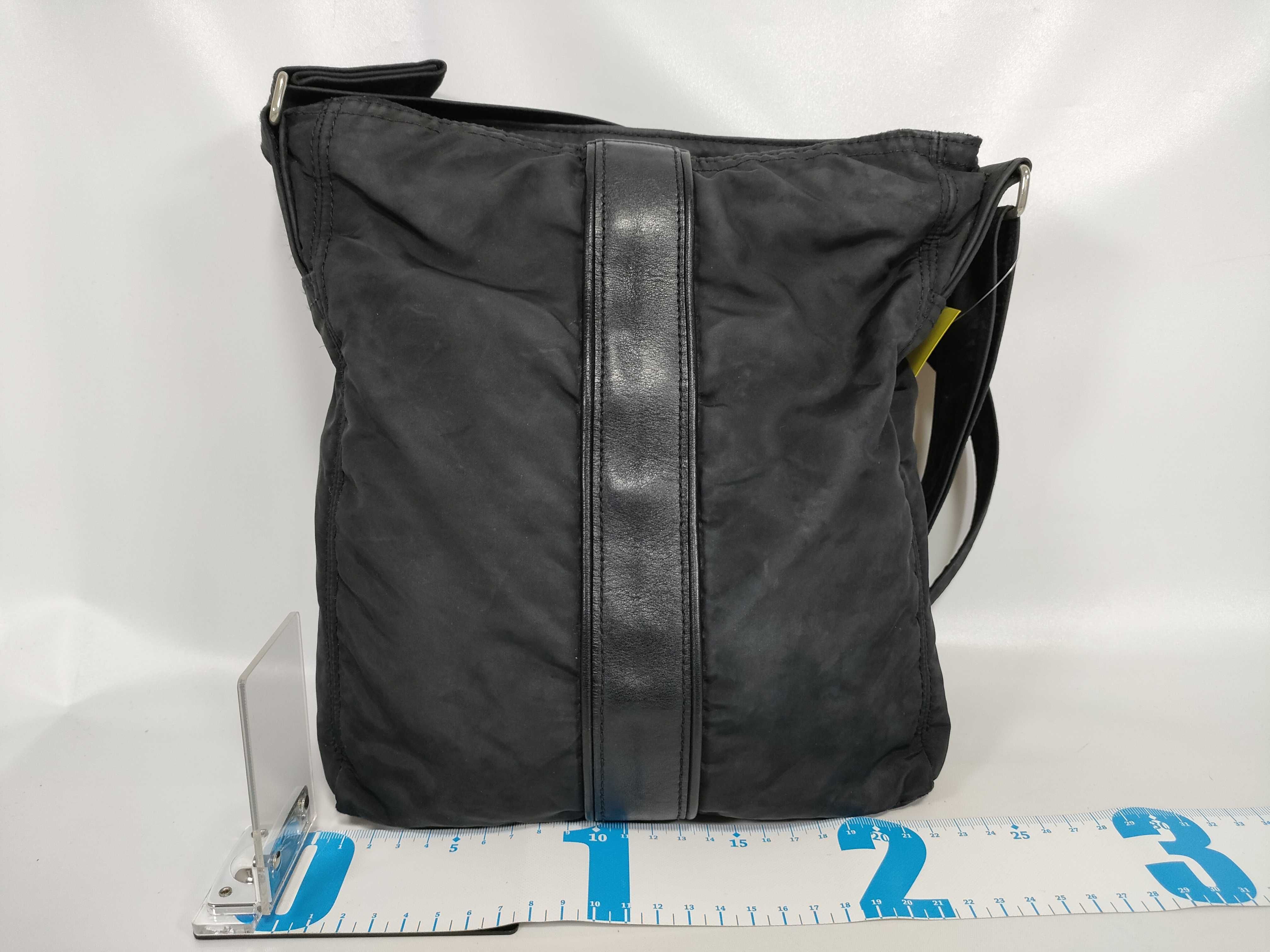 Pochette Bandoulière MM Toile Chevron x Leather Black Shoulder Bag — view 2