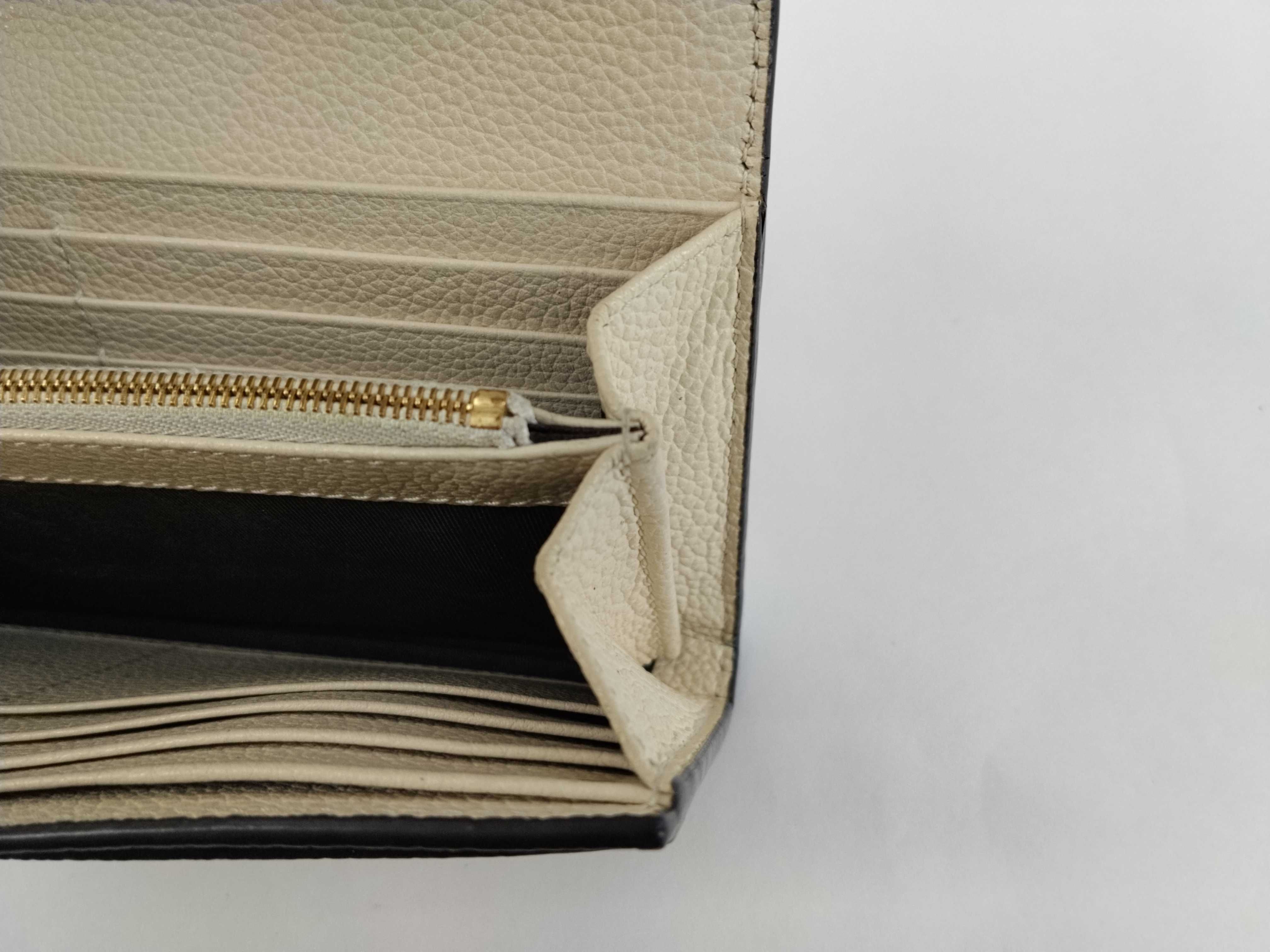 wallet — view 11