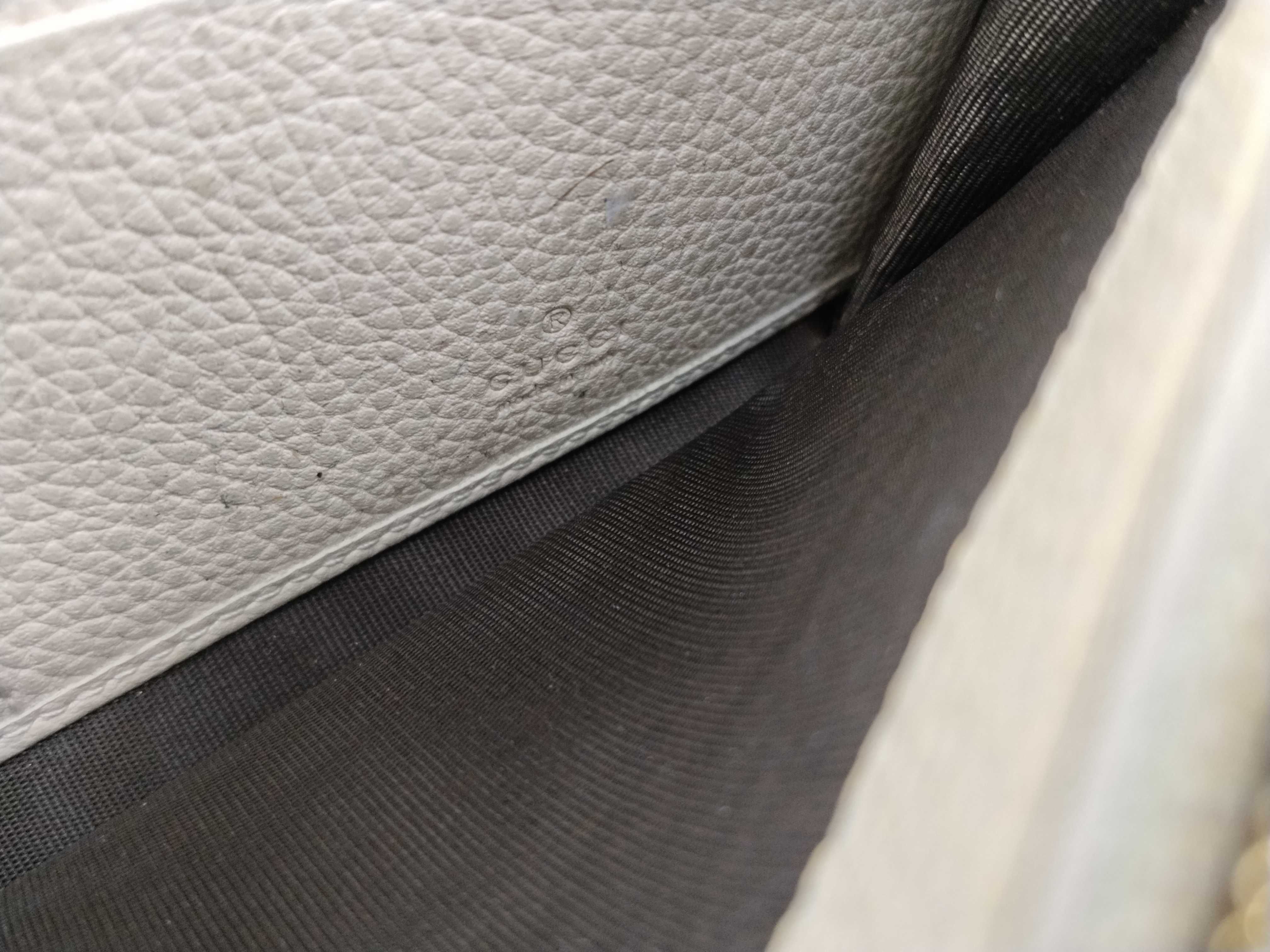 wallet — view 13