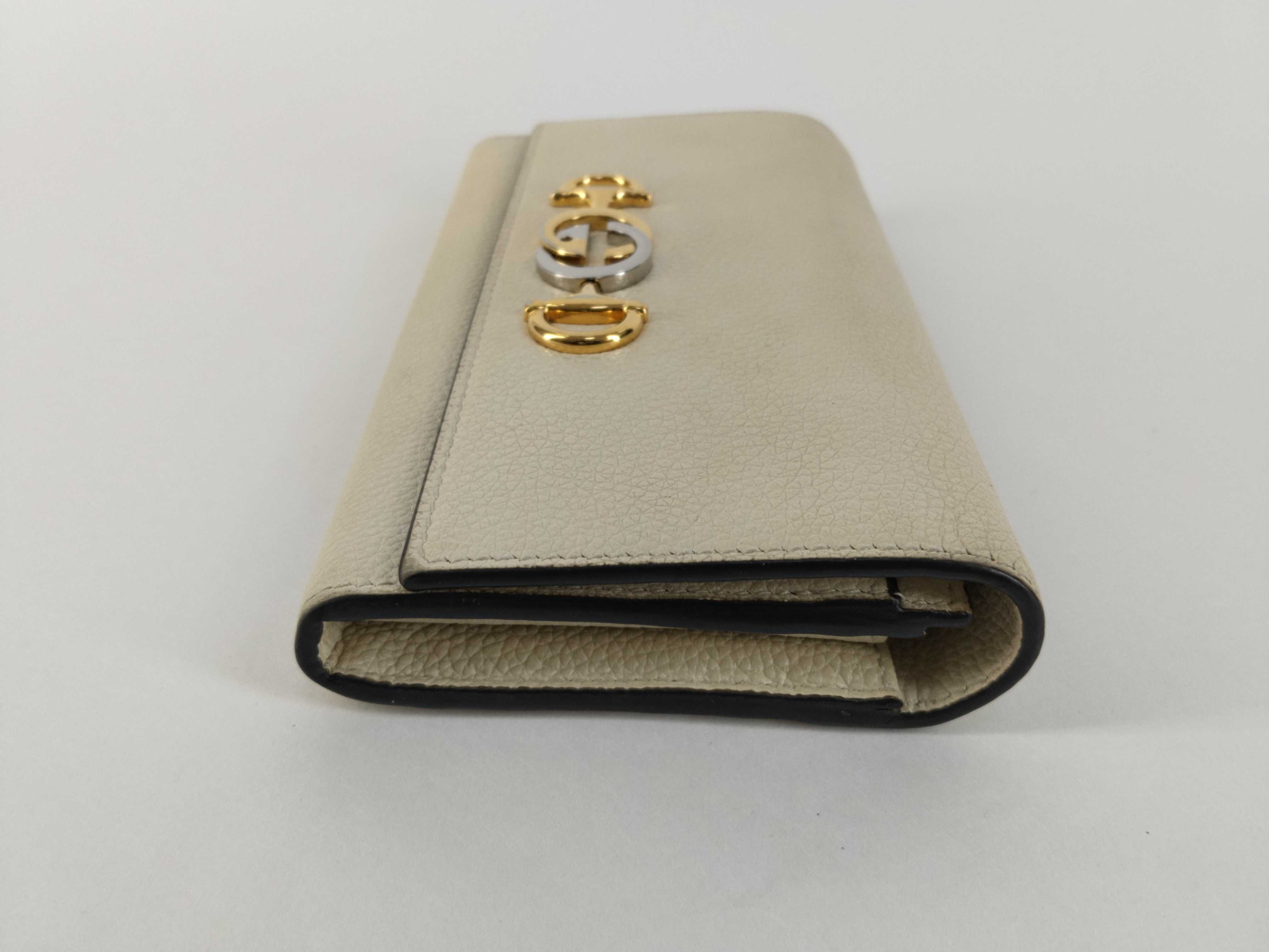 wallet — view 6