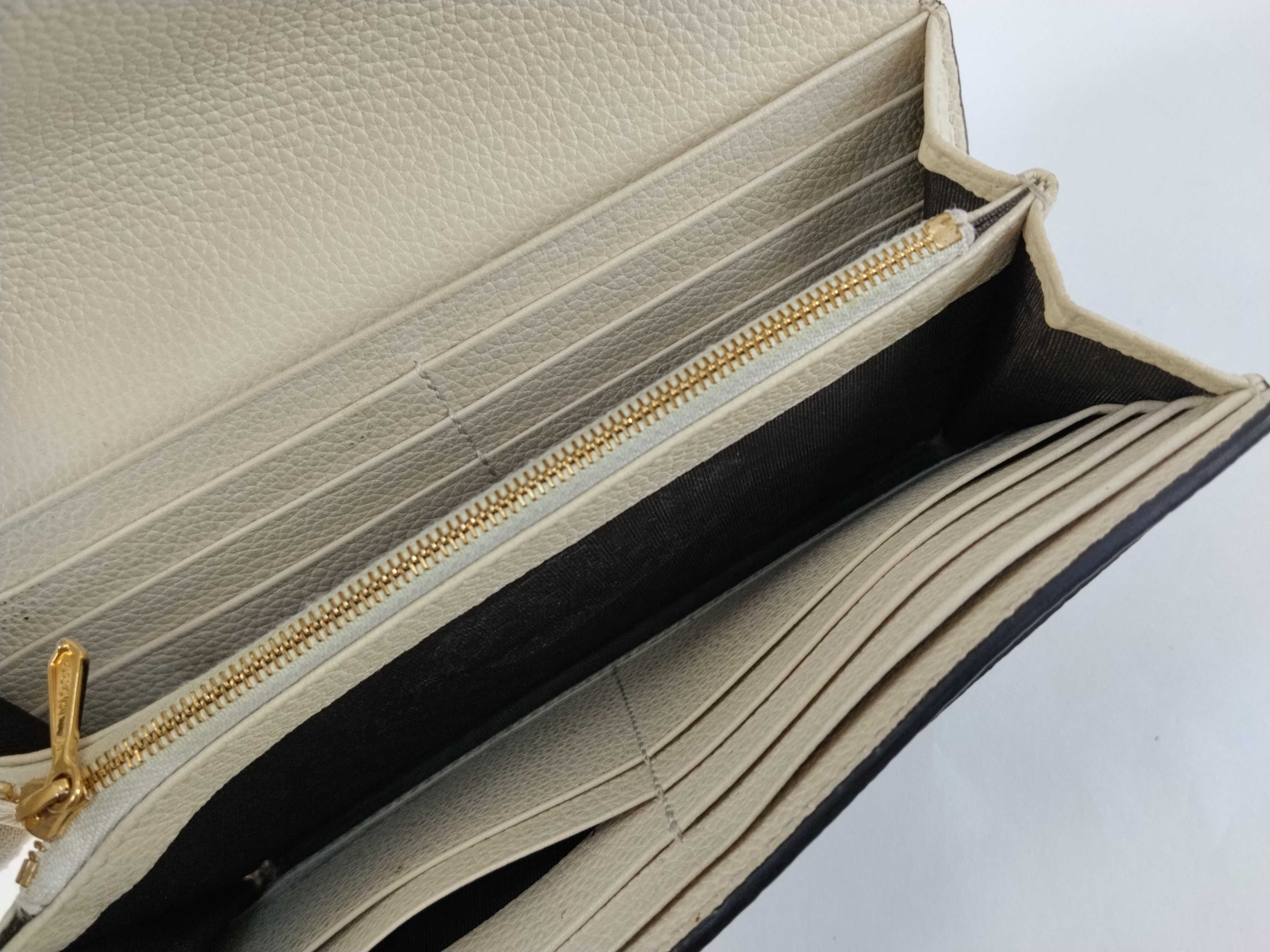 wallet — view 10