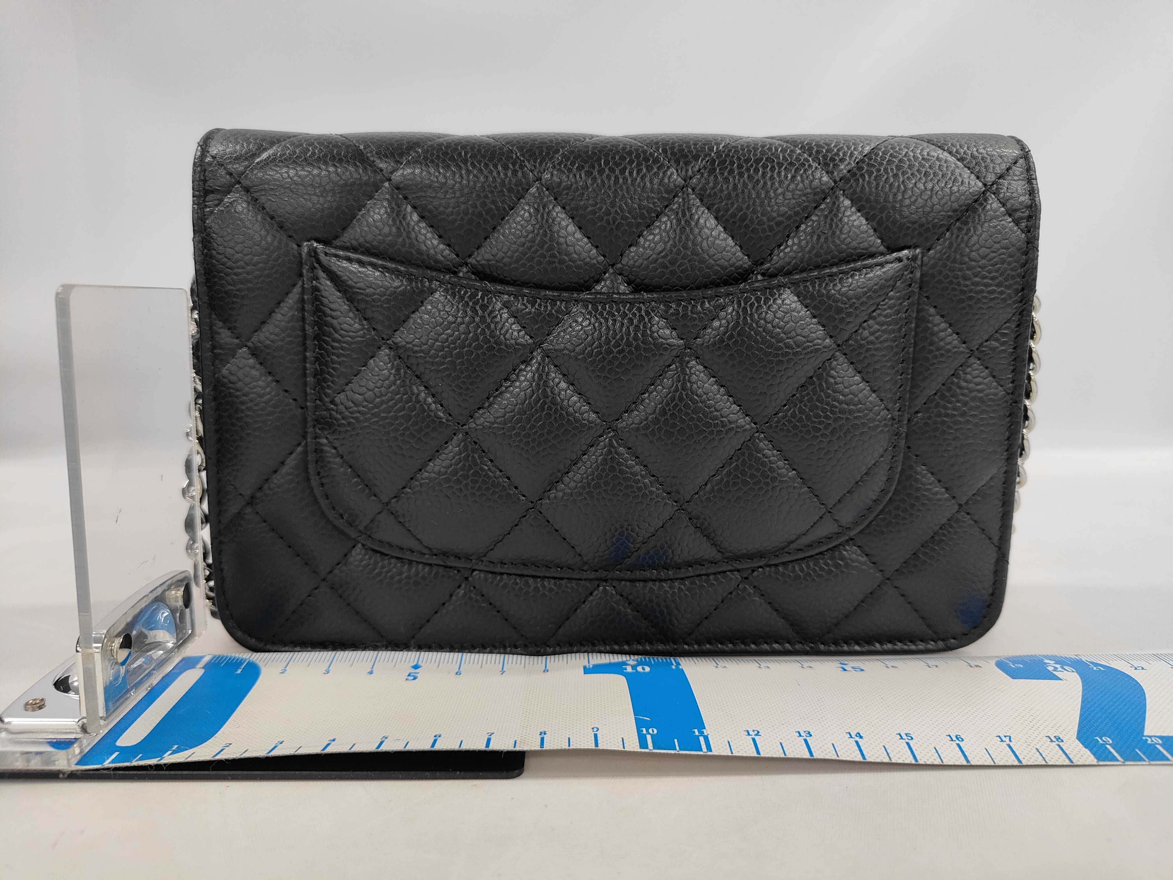 Caviar Skin Chain Wallet Shoulder Bag — view 2
