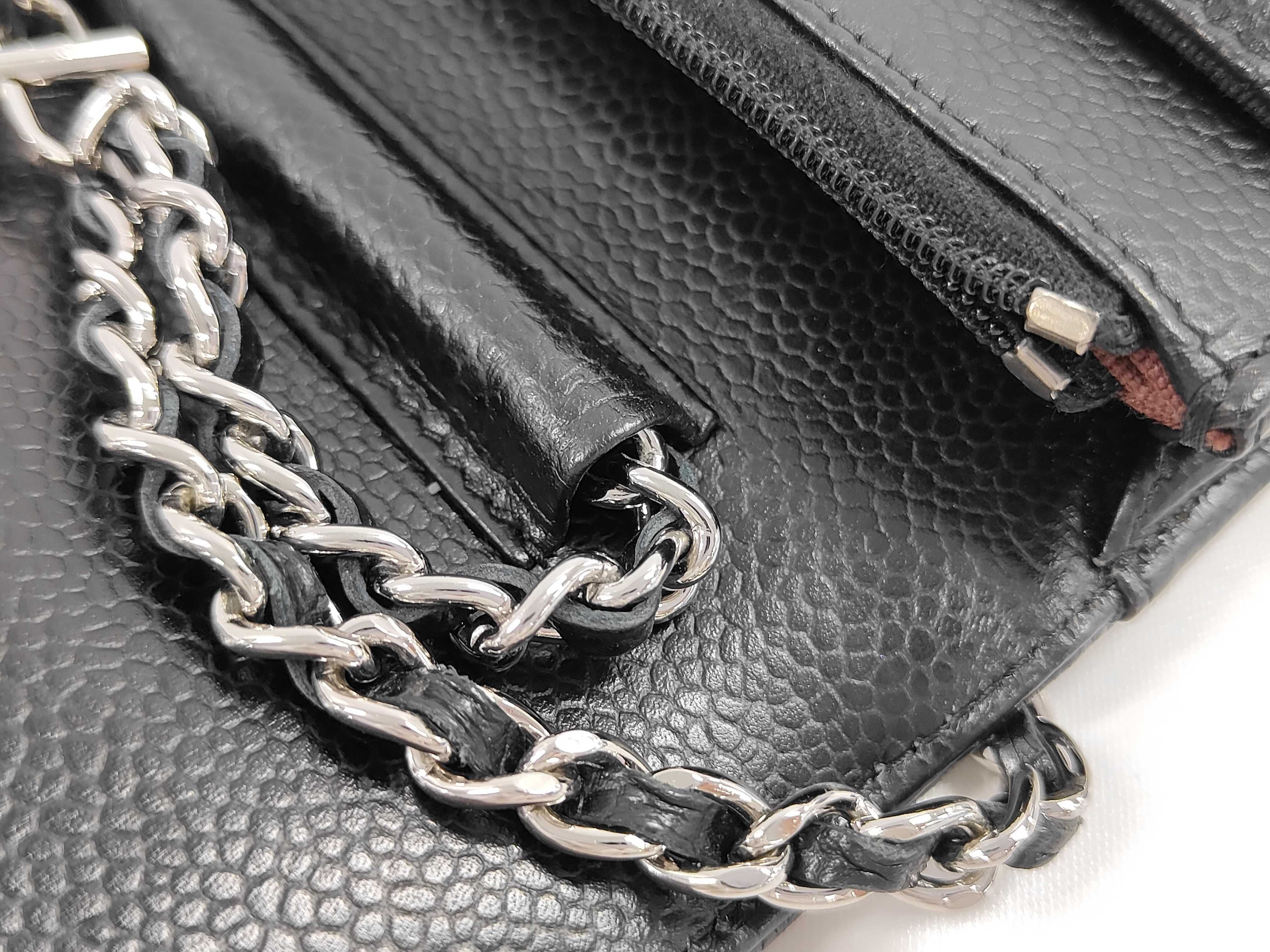 Caviar Skin Chain Wallet Shoulder Bag — view 6