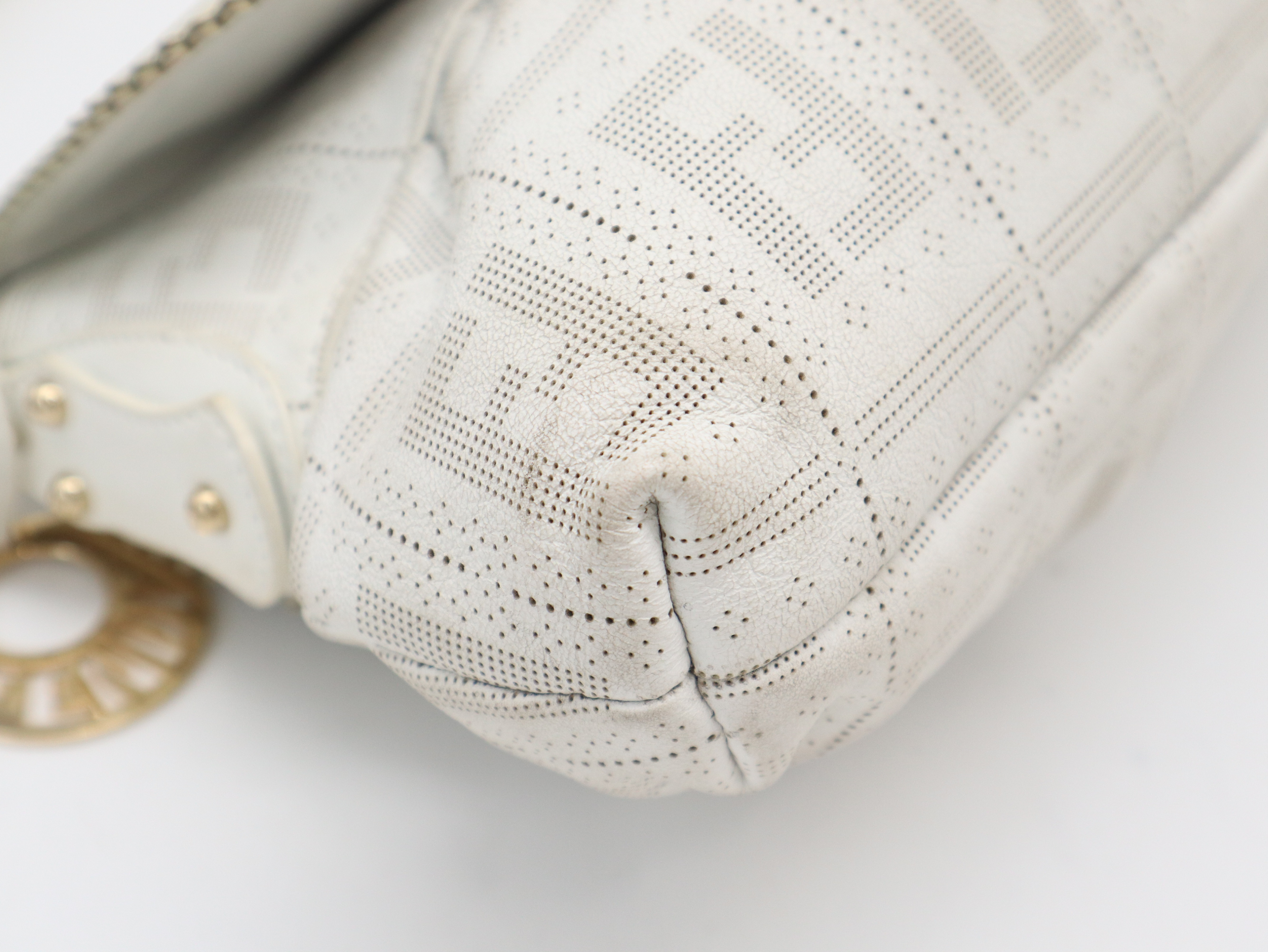 8BR445 Leather Zucca Pattern Shoulder Bag White Shoulder Bag — view 9