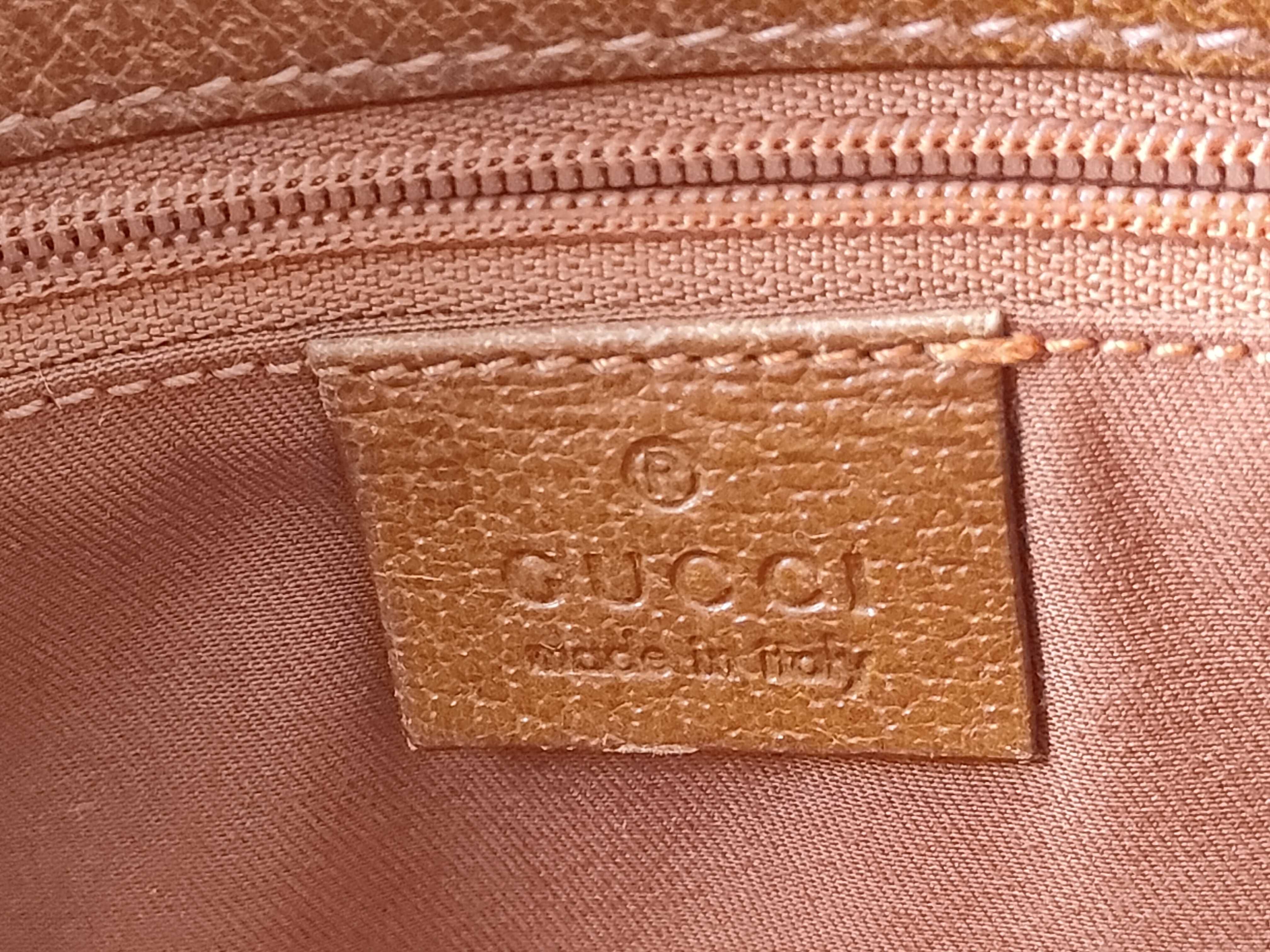 GG Canvas Shoulder Bag 128041 — view 10