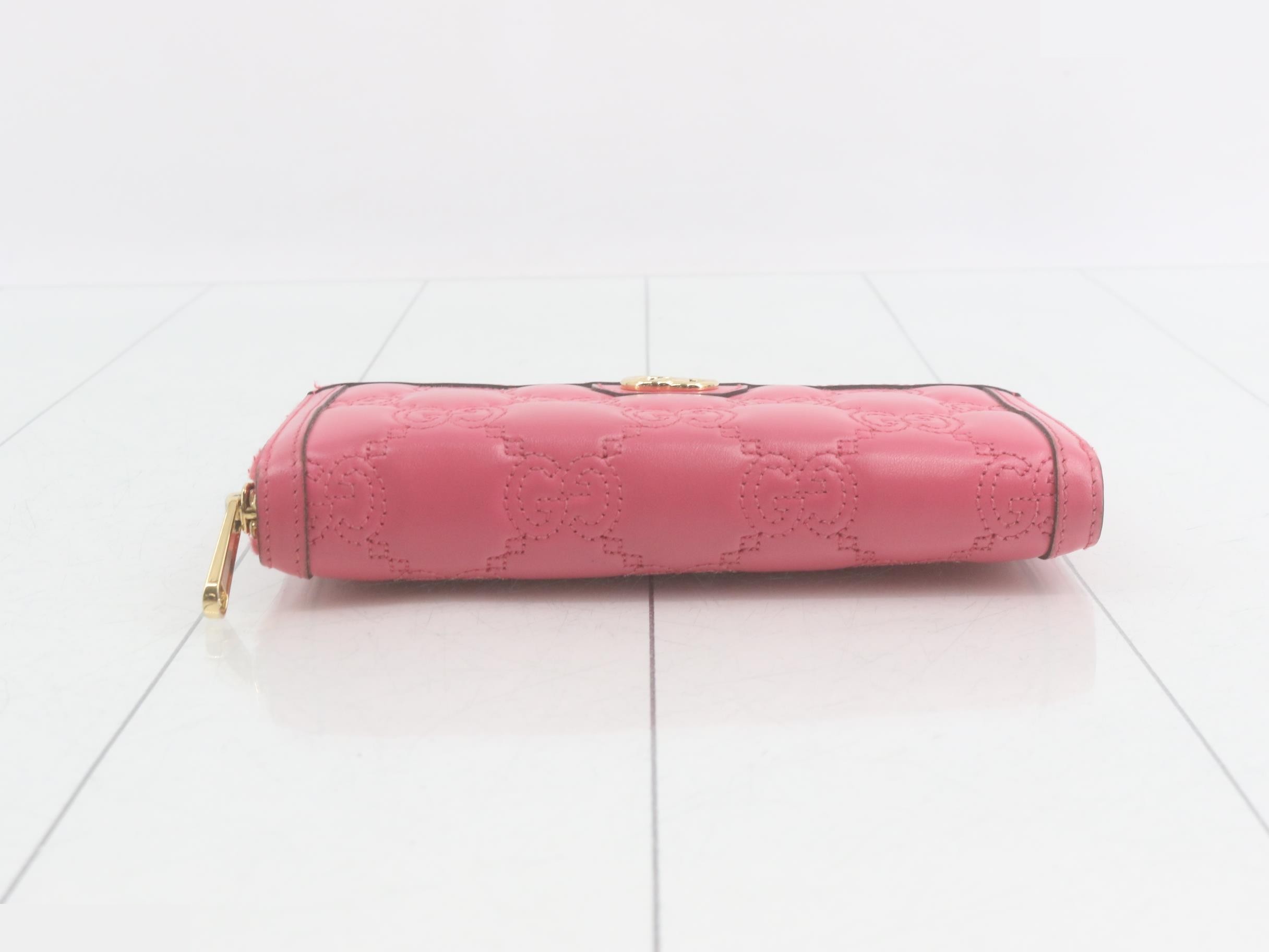 GG Matelassé Round Zipper Long Wallet, Pink, Marmont — view 3