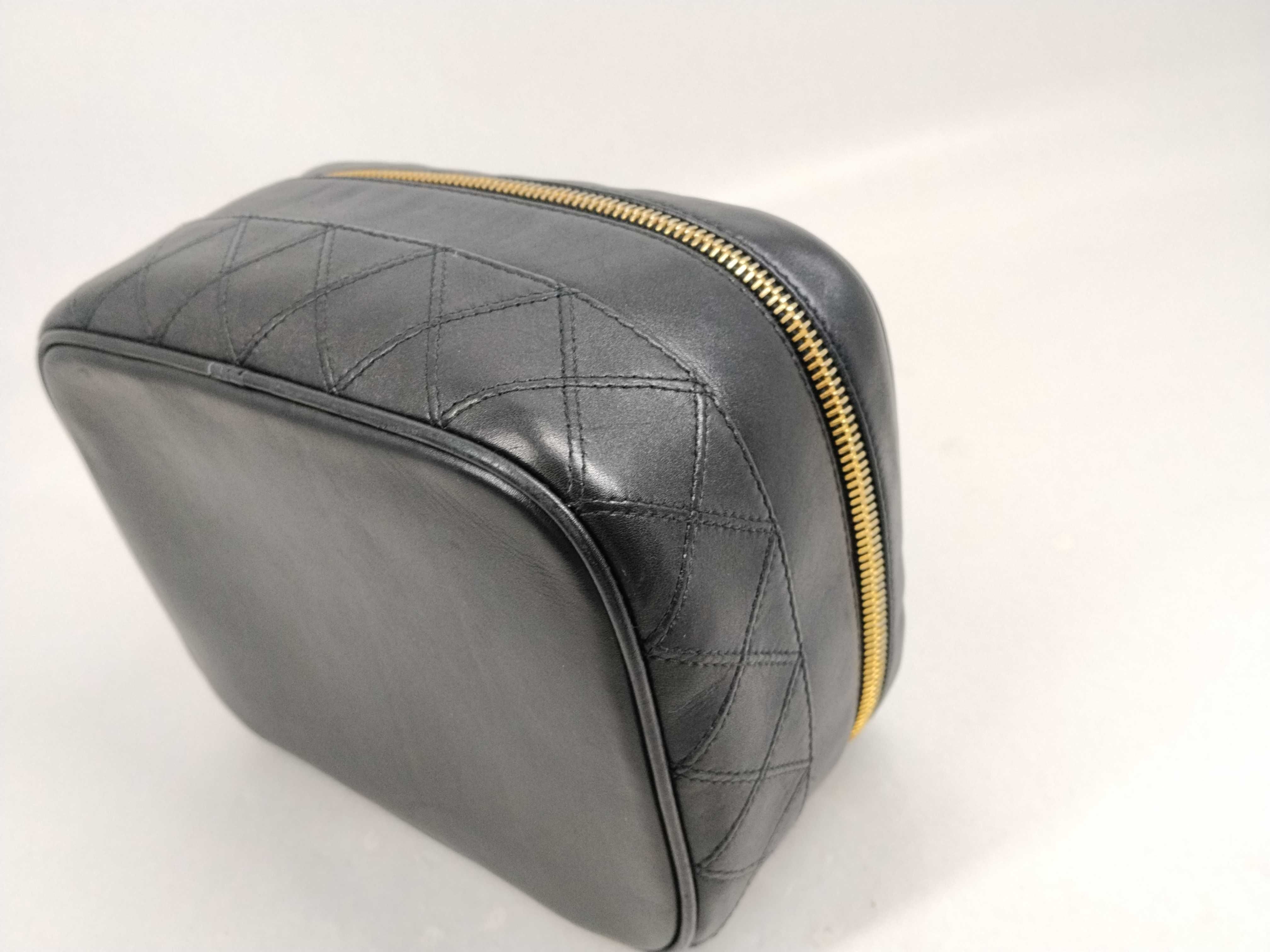 Bicolore Horizontal Vanity Bag — view 9