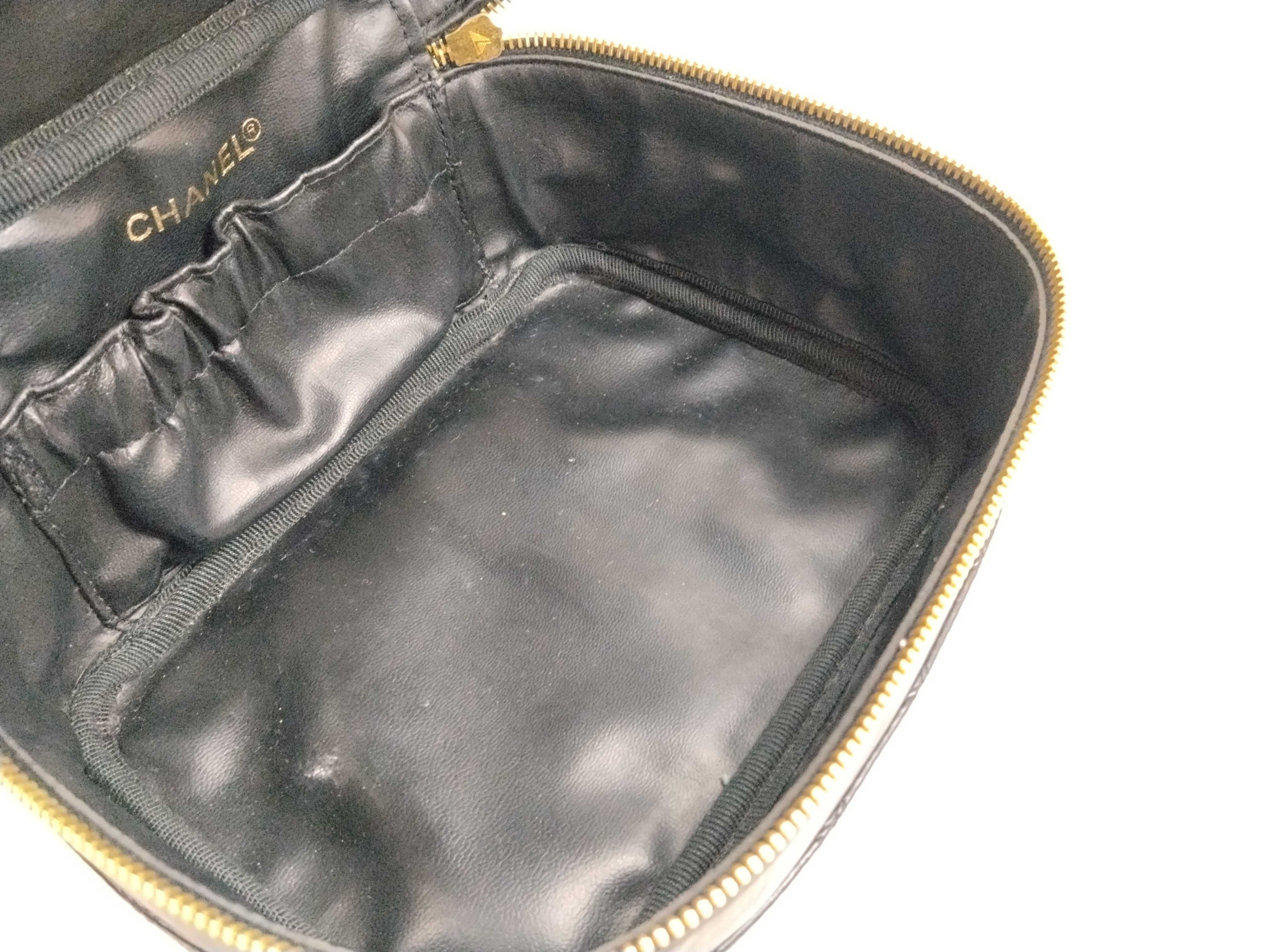 Bicolore Horizontal Vanity Bag — view 10