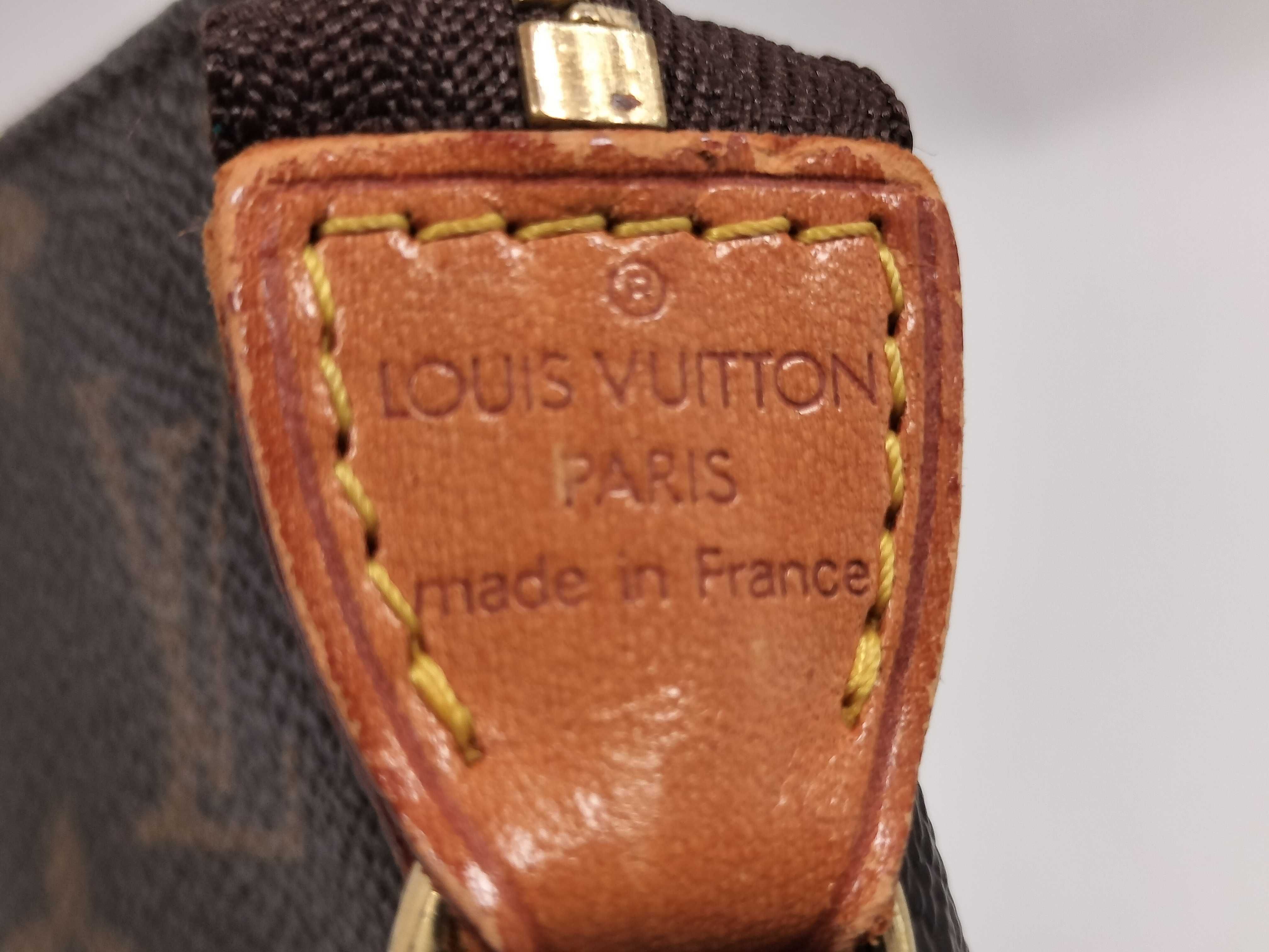 Monogram Pochette Accessoires M51980 Brown AR0051 Pouch — view 13