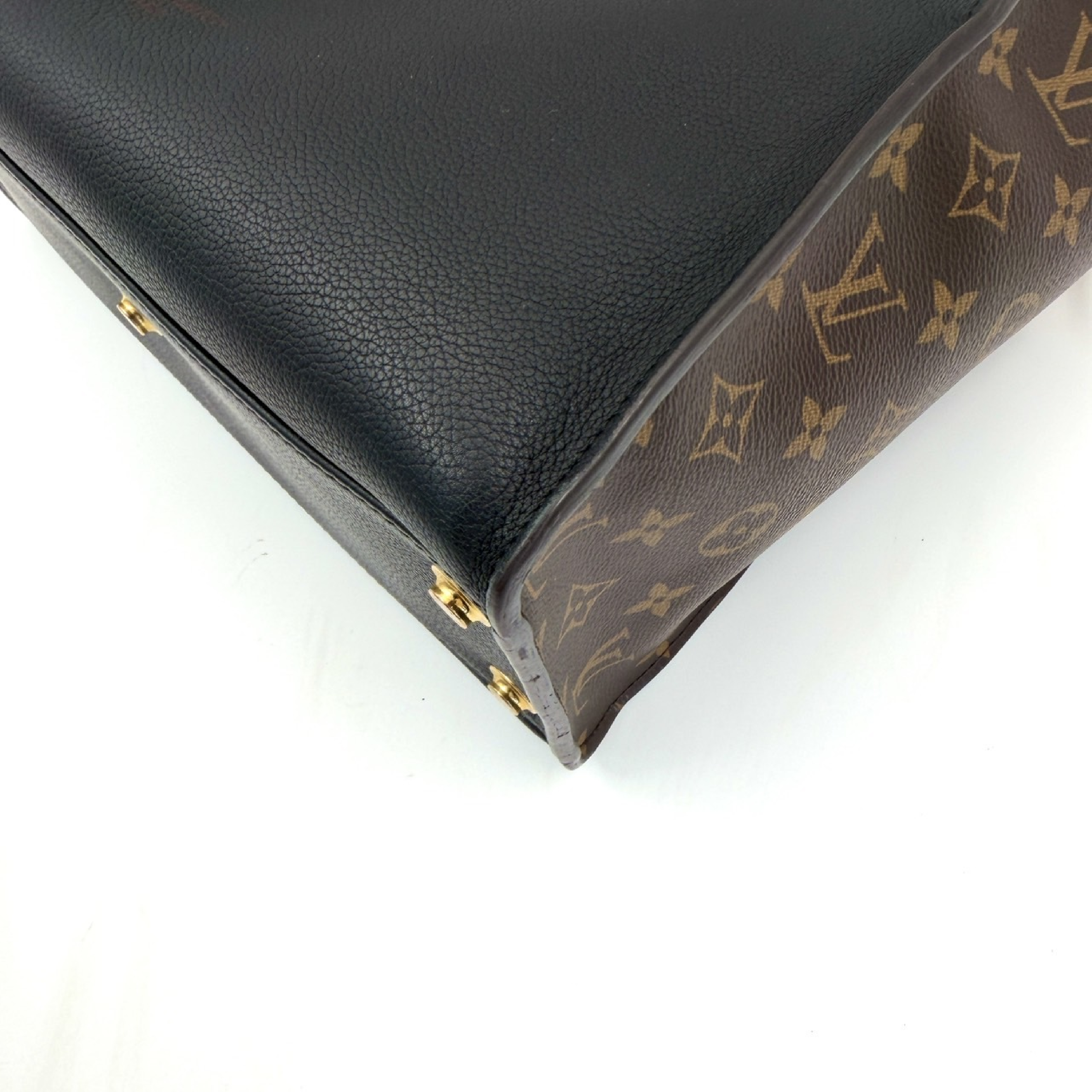 On My Side Handbag — view 4