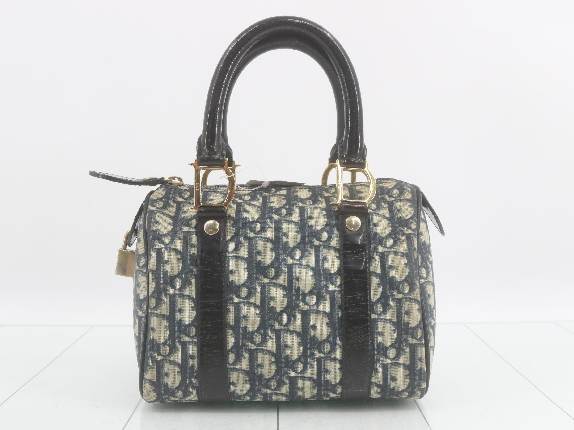 Trotter (bag) - handbag